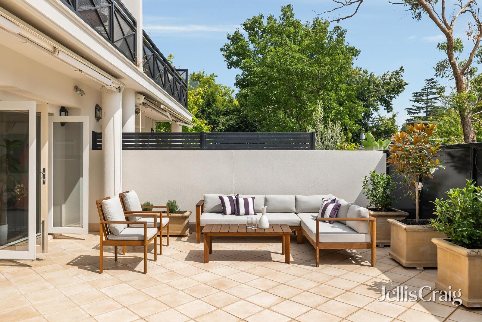 2/619 Toorak Road, Toorak image 6