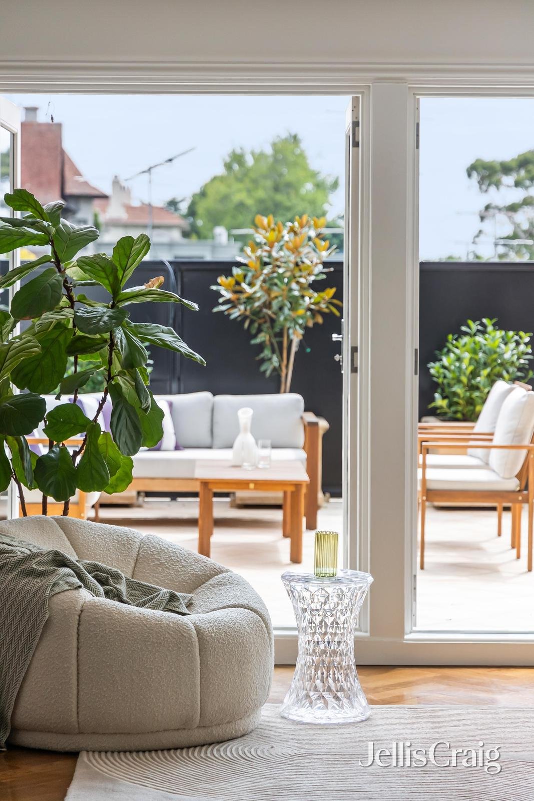 2/619 Toorak Road, Toorak image 15