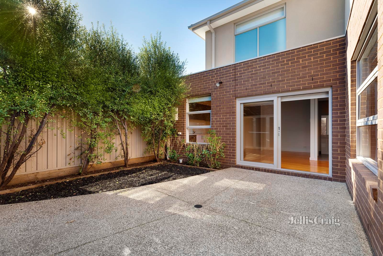 2/62 Austin Crescent, Pascoe Vale image 6