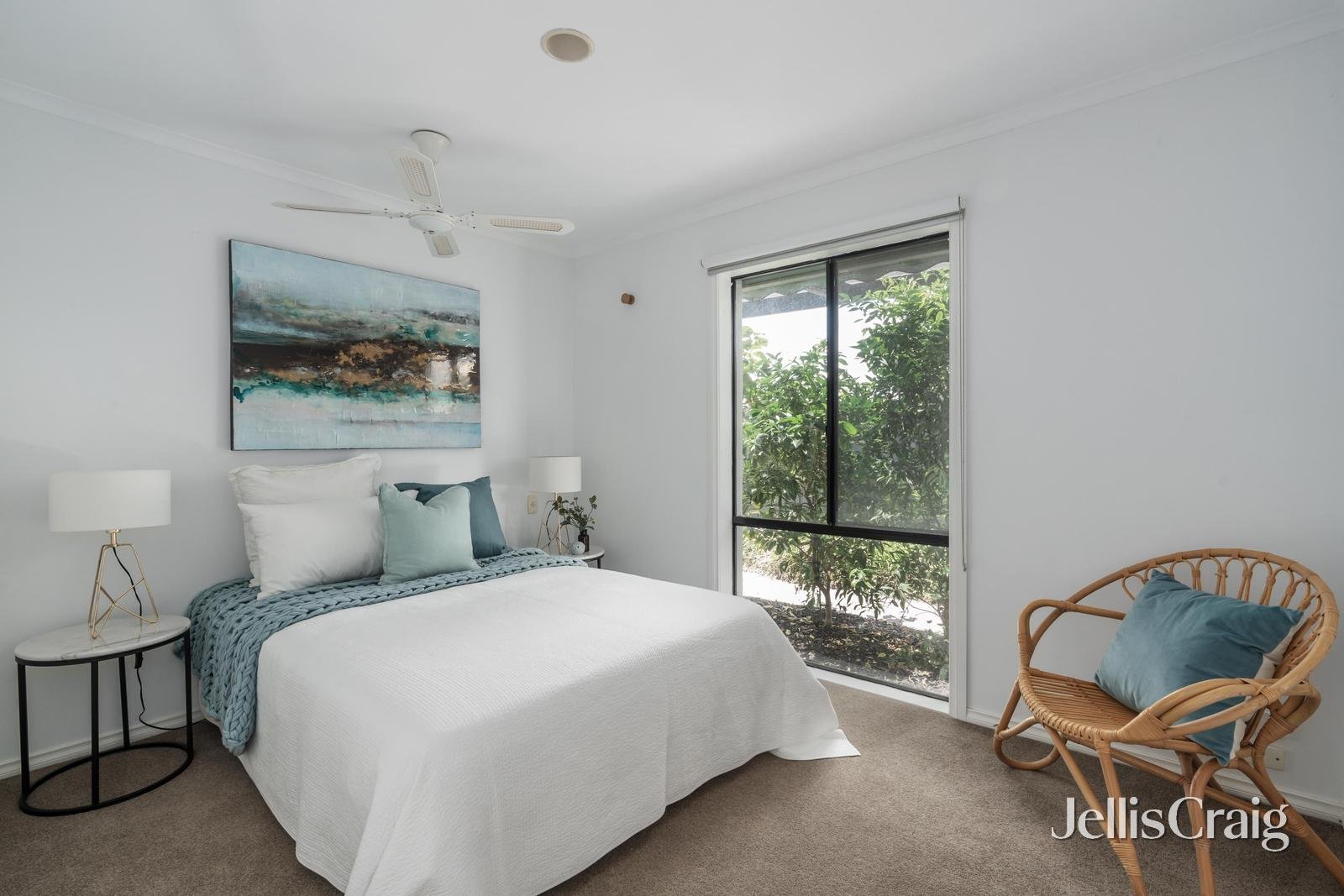 2/62 Bondi Road, Bonbeach image 11