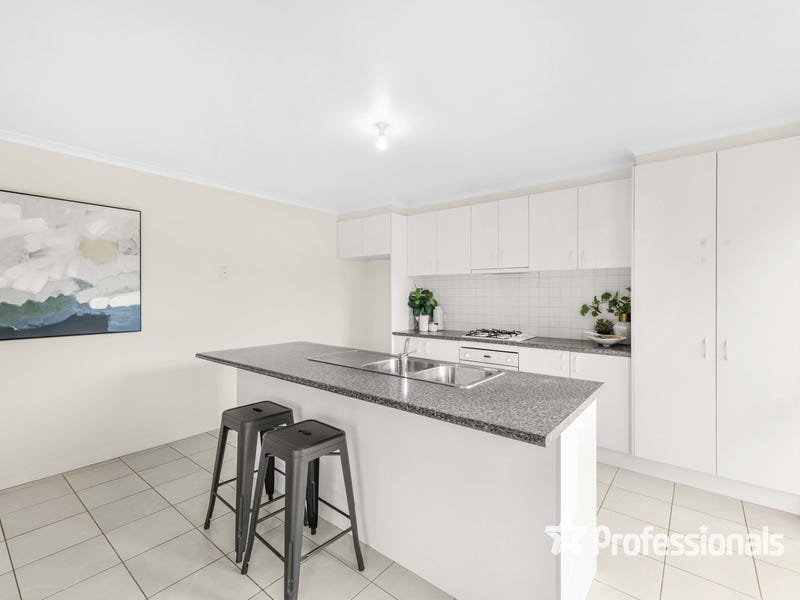 2/62 Colchester Road, Kilsyth image 4