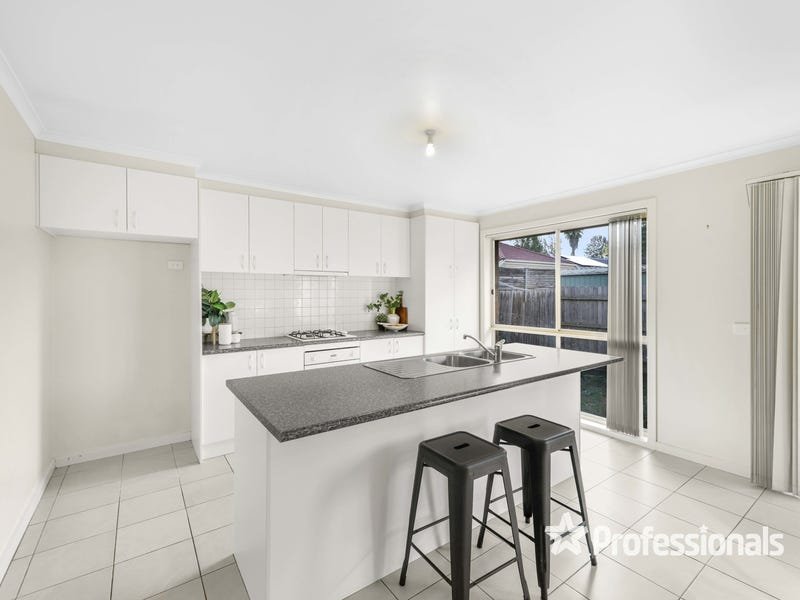 2/62 Colchester Road, Kilsyth image 8