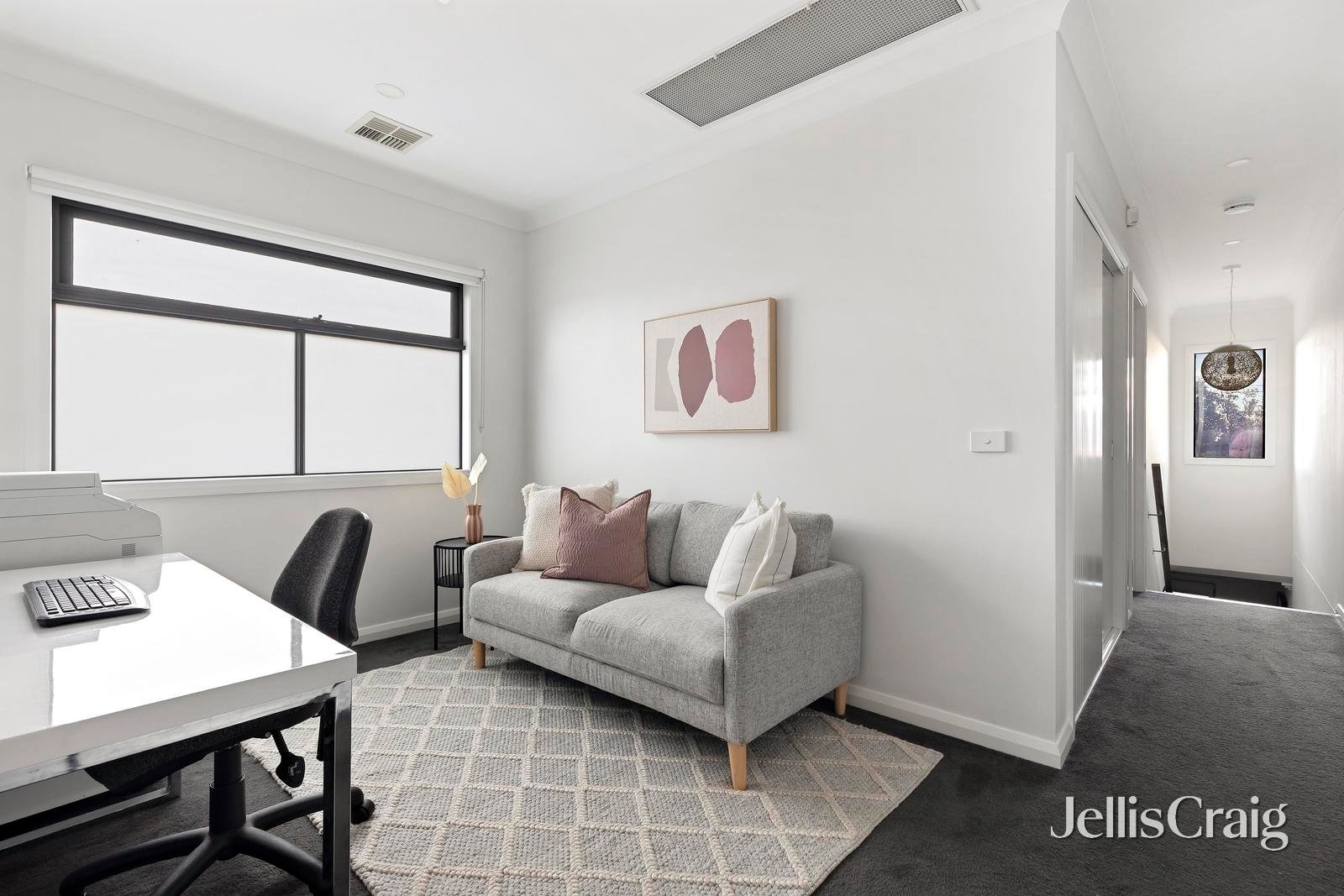 2/62 Nimmo Street, Essendon image 7