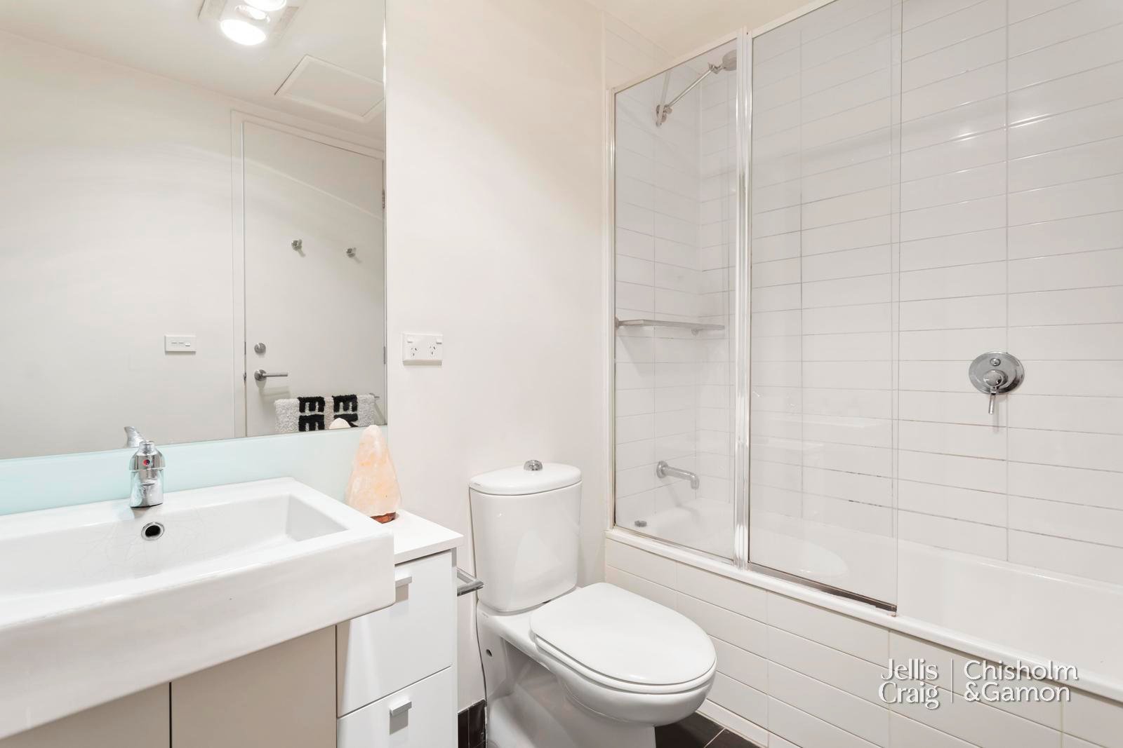 26/24-26 Milton Street, Elwood image 8