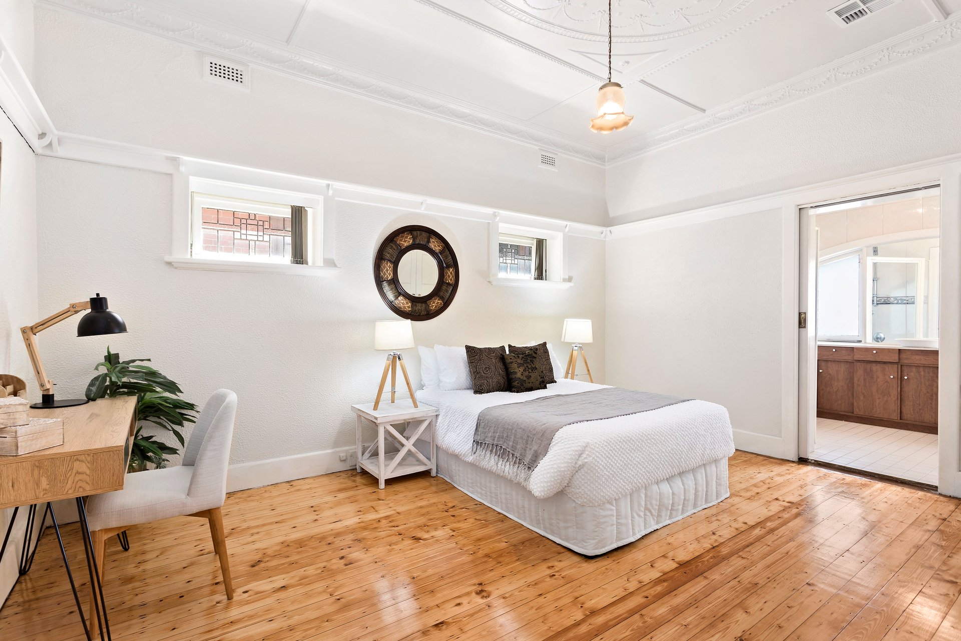 Property Gallery Thumbnail 3