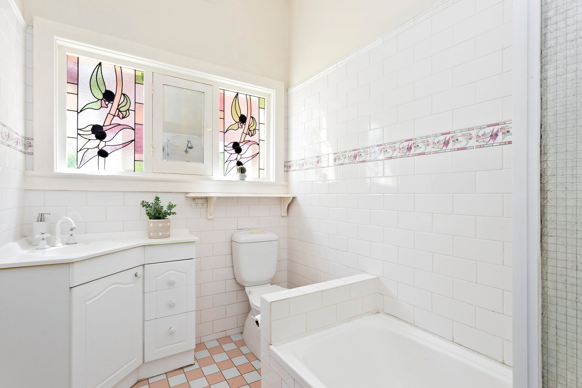 Property Gallery Thumbnail 6