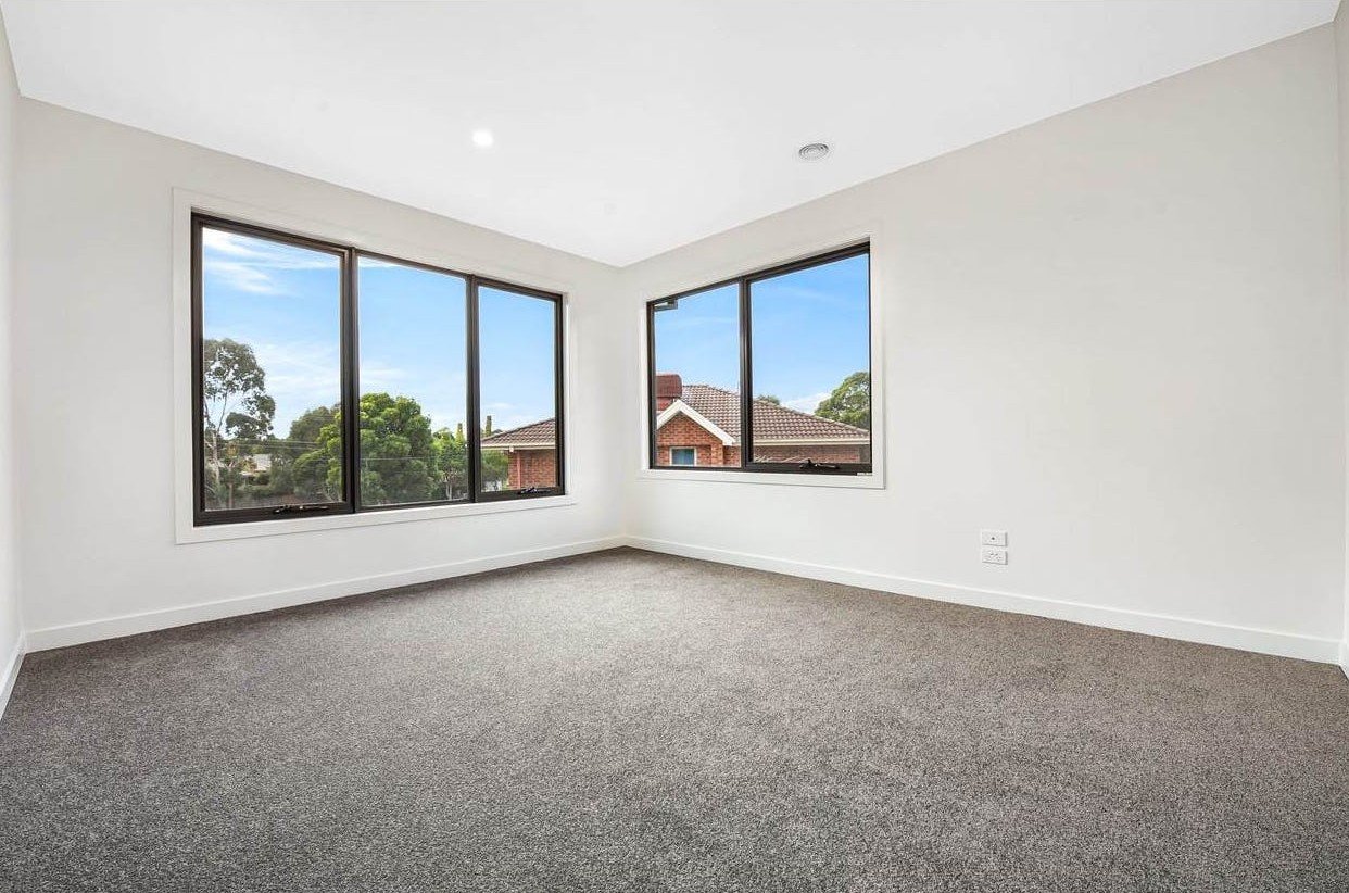 2/63 Capital Avenue, Glen Waverley image 4