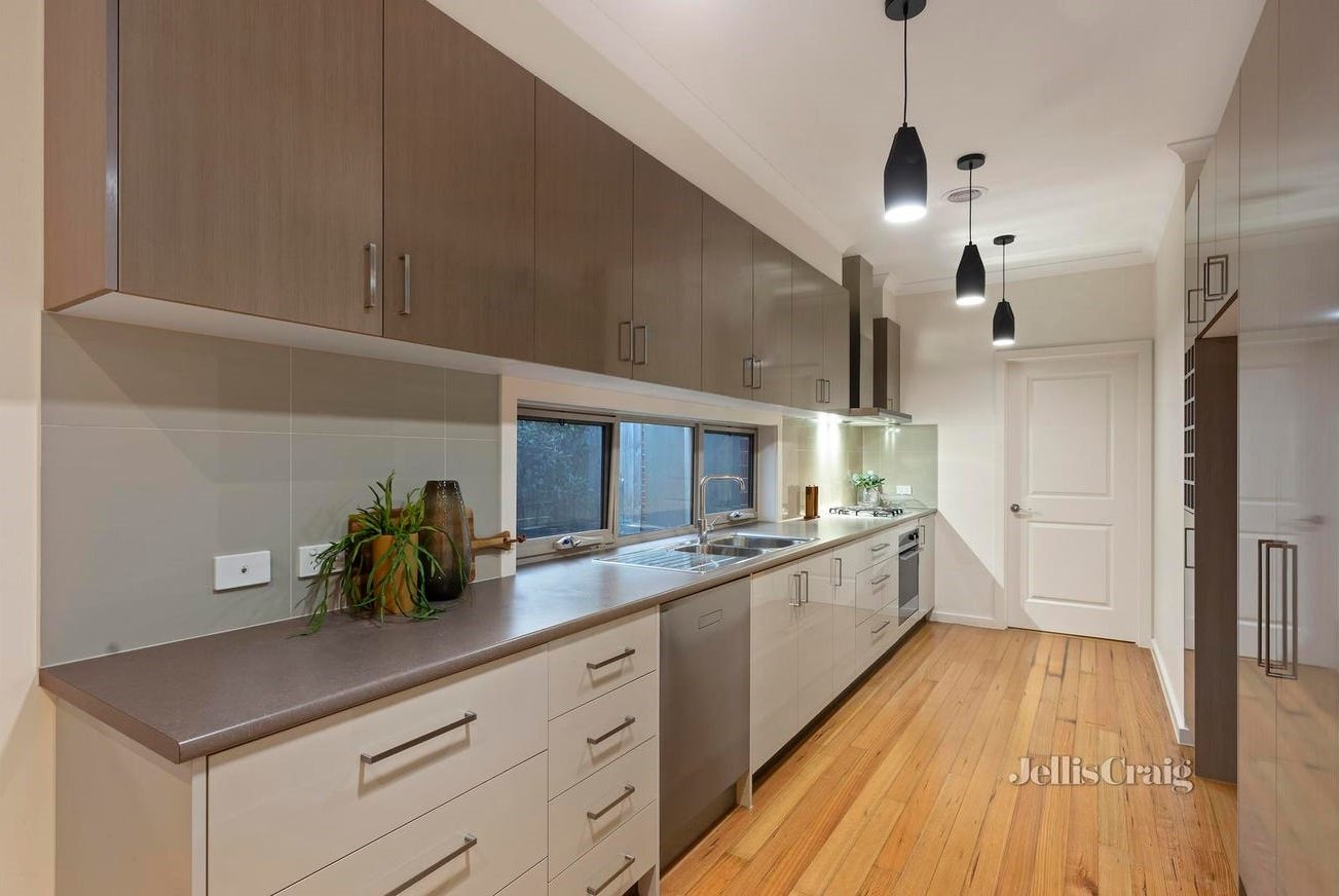 2/63 Exeter Road, Croydon North image 4