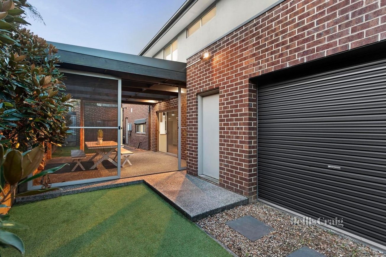 2/63 Exeter Road, Croydon North image 13