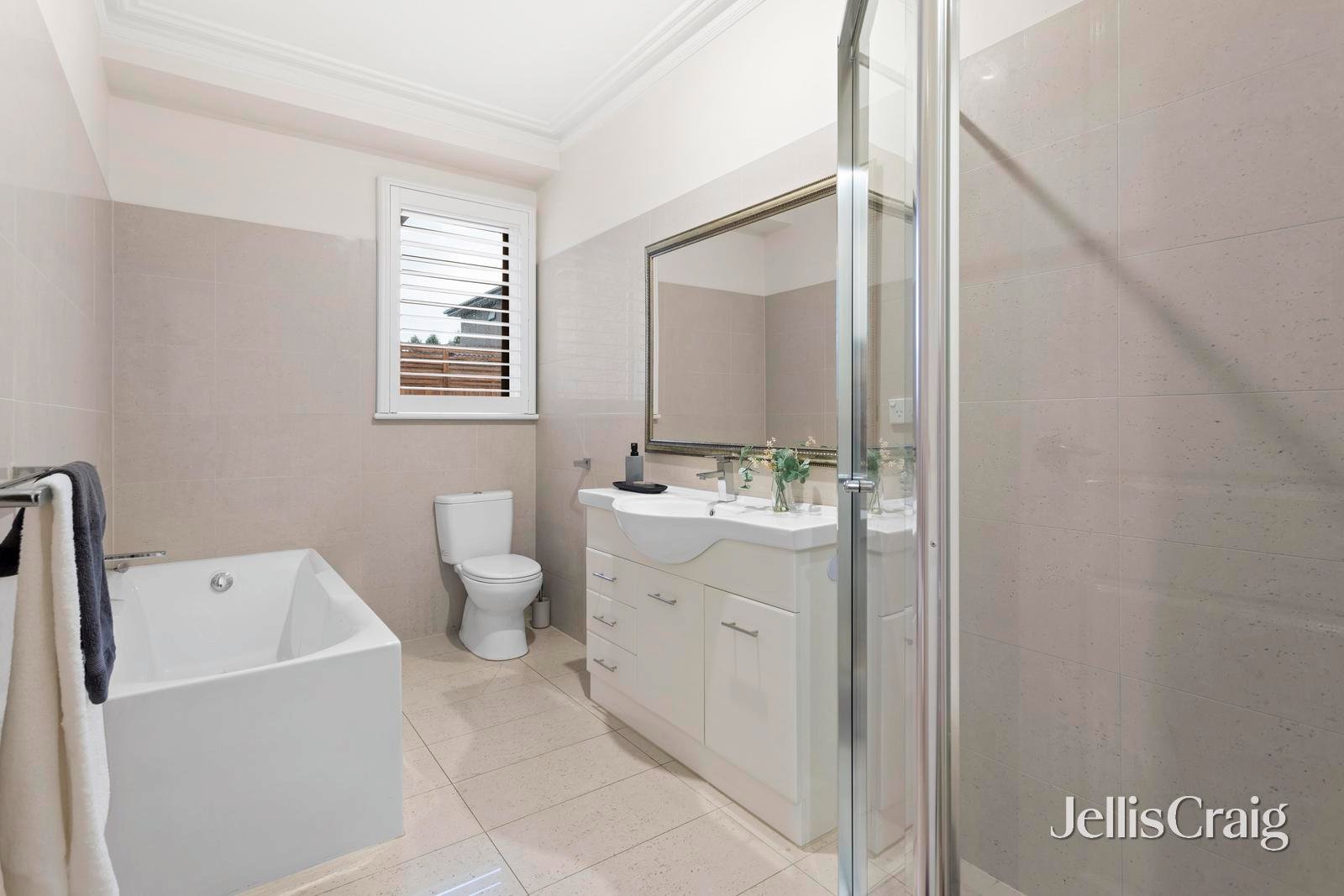 263 Gillies Street, Fairfield image 12