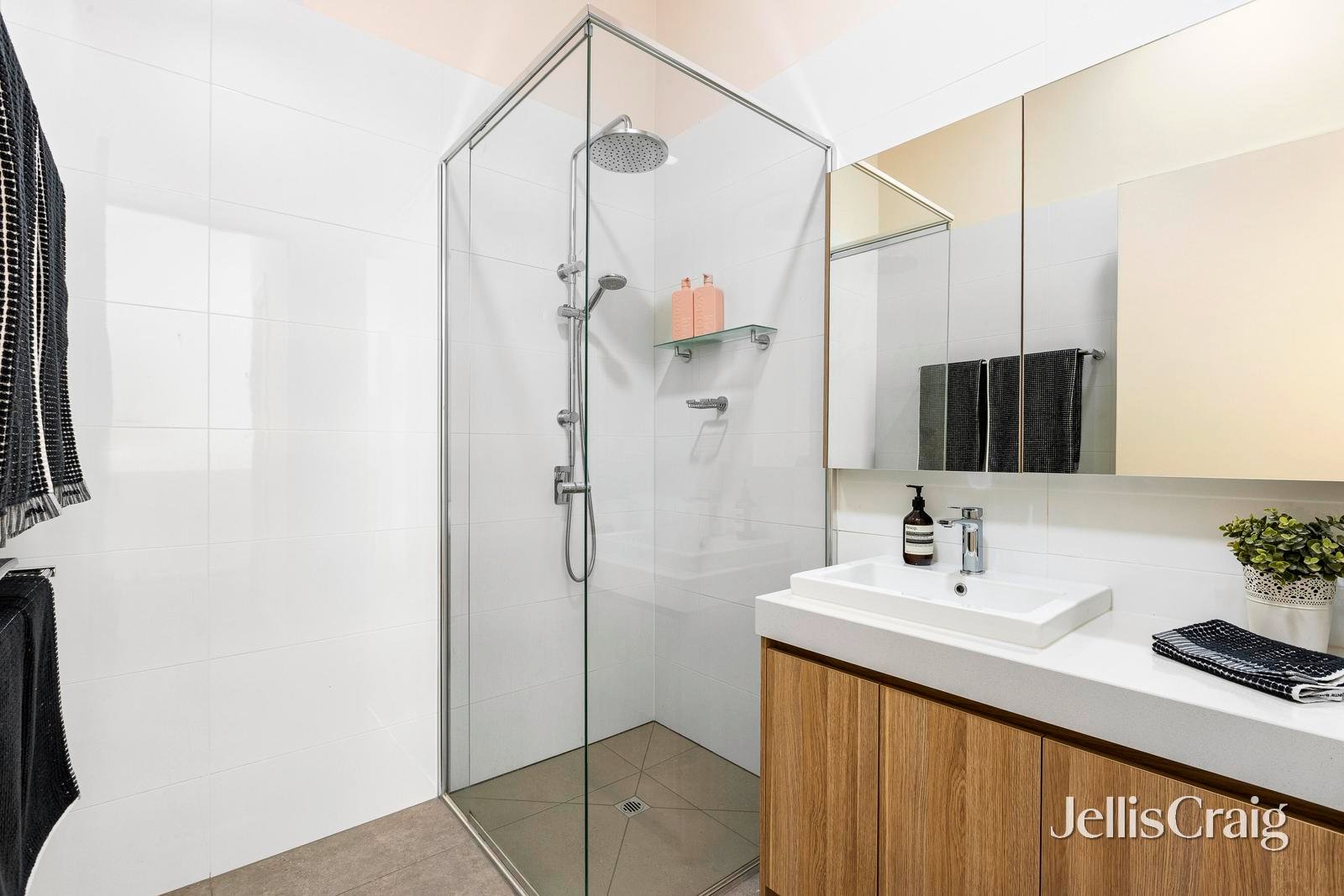 2/63 O'Connor Street, Reservoir image 8