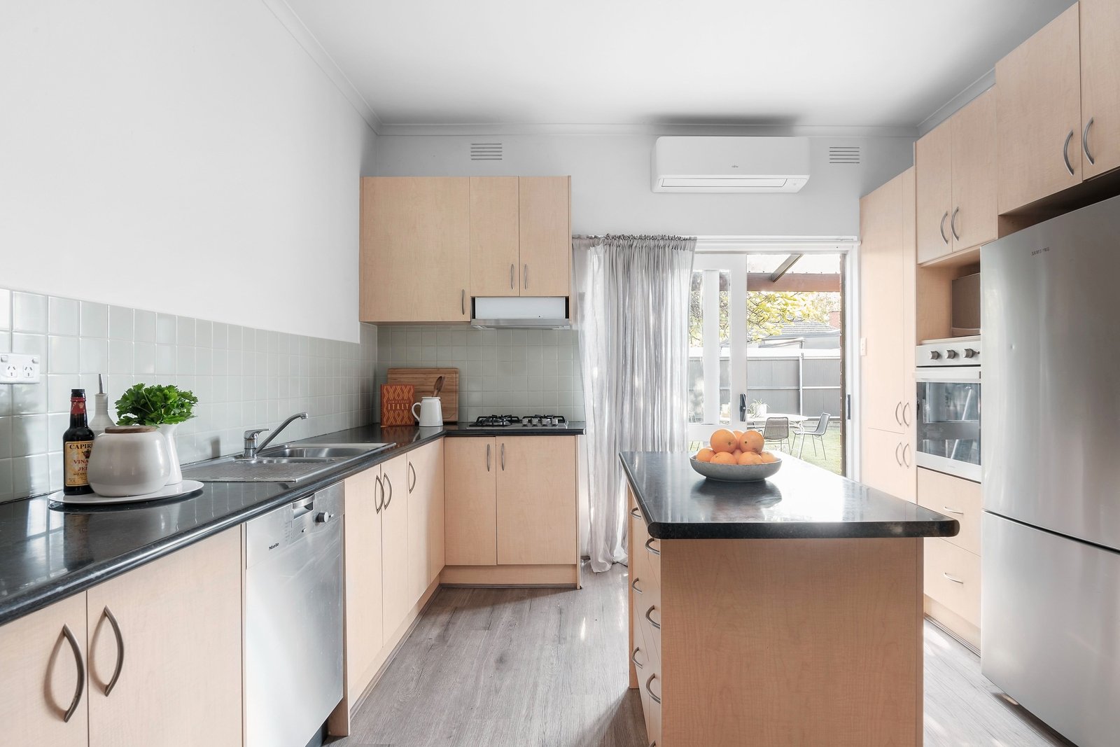 Property Gallery Thumbnail 4