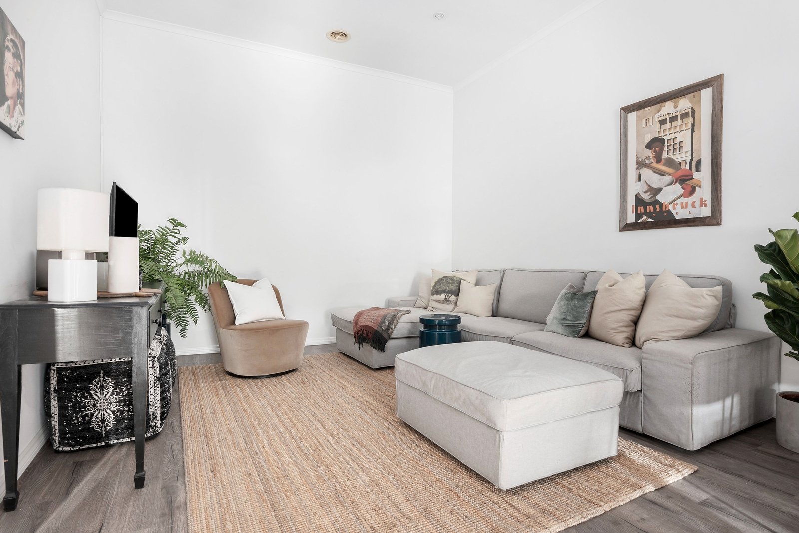 Property Gallery Thumbnail 5