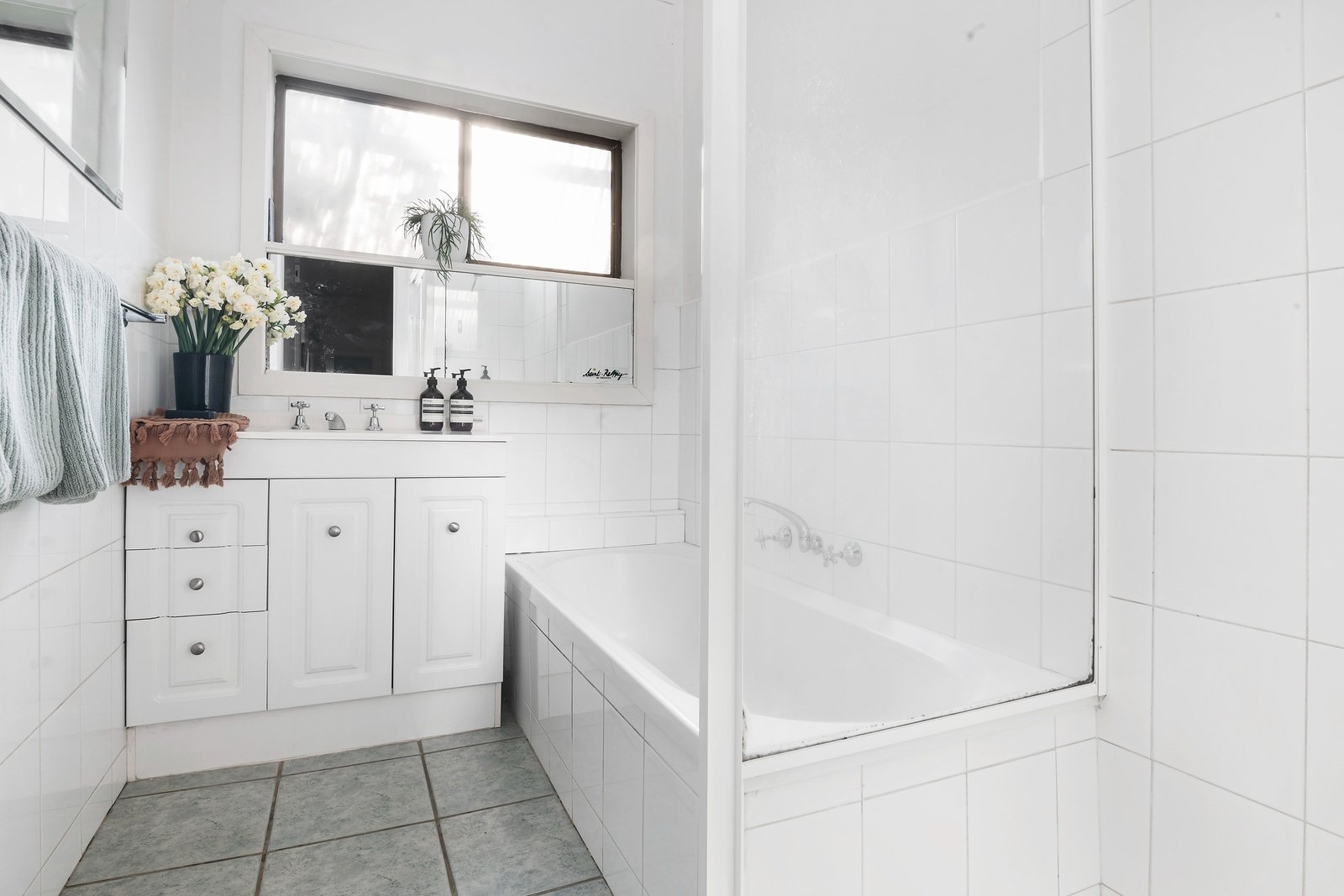 Property Gallery Thumbnail 7