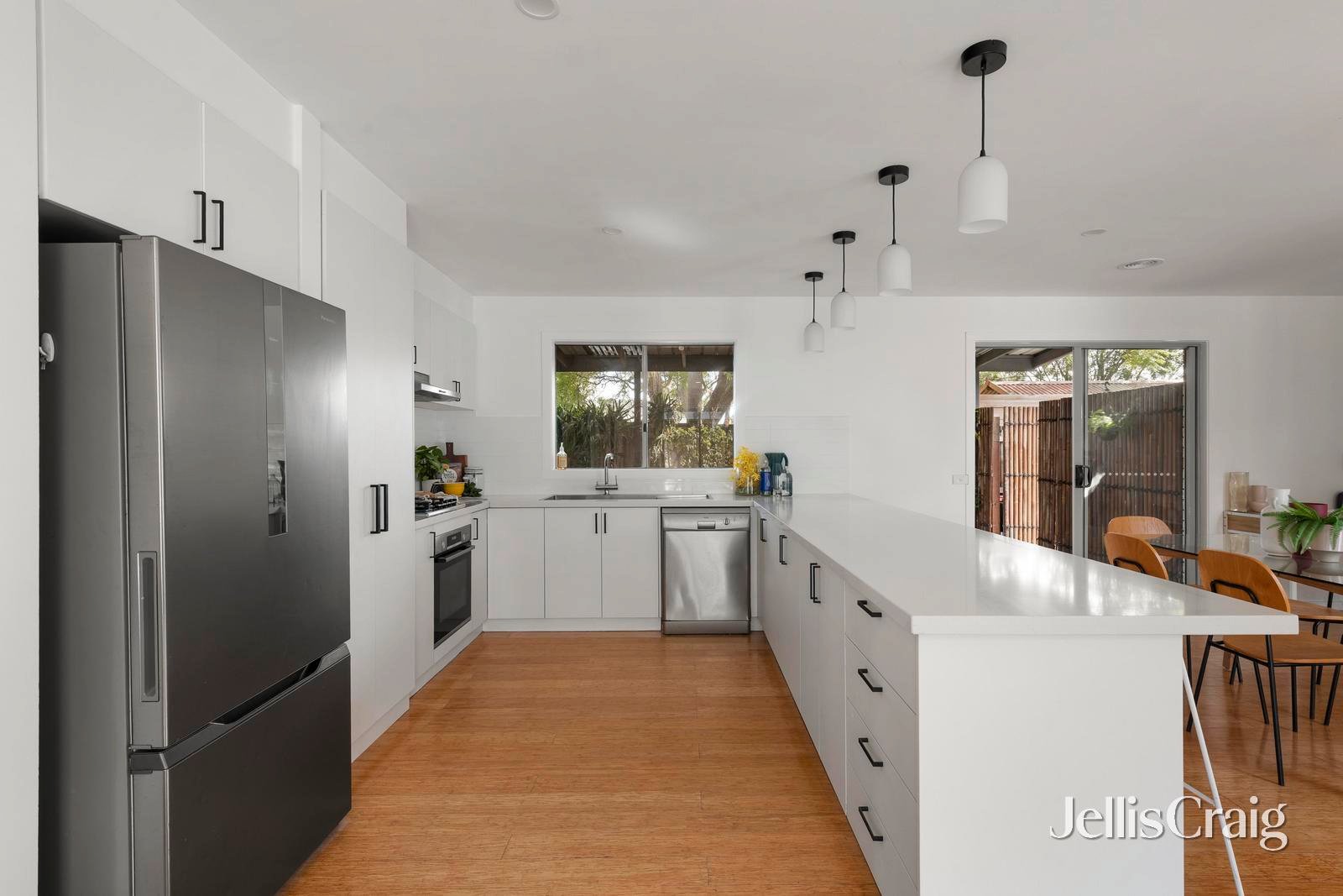 2/631 Warrigal Road, Bentleigh&nbsp;East image 3