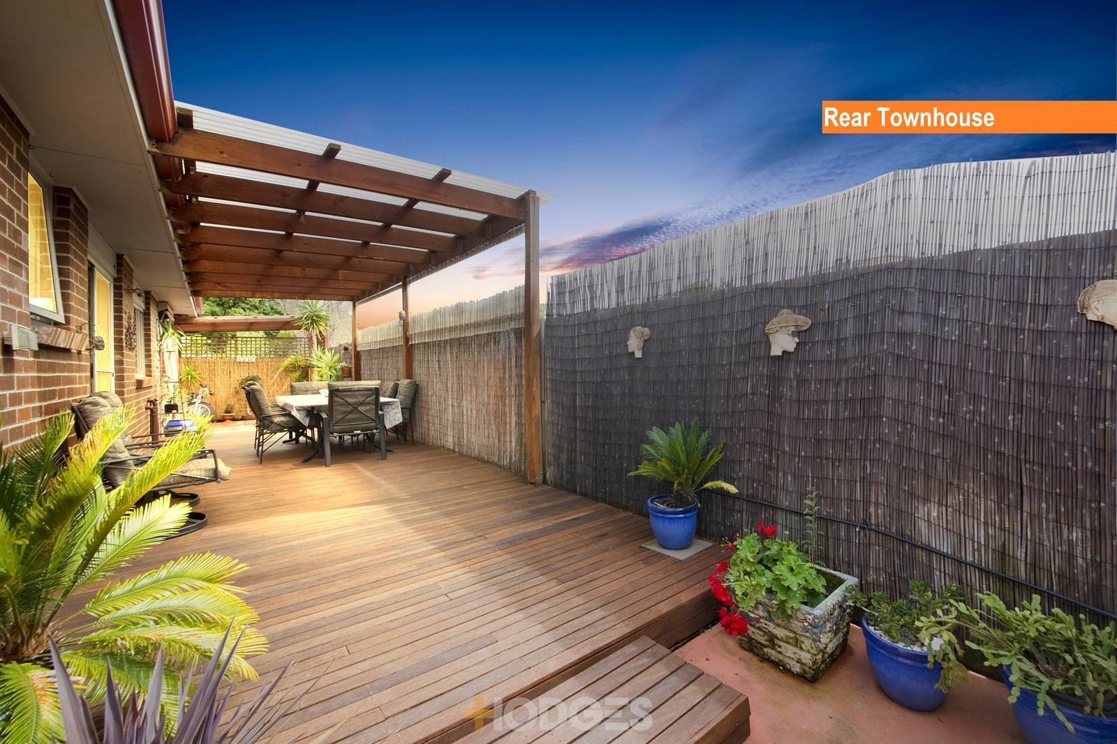2 / 633 South Road Bentleigh East