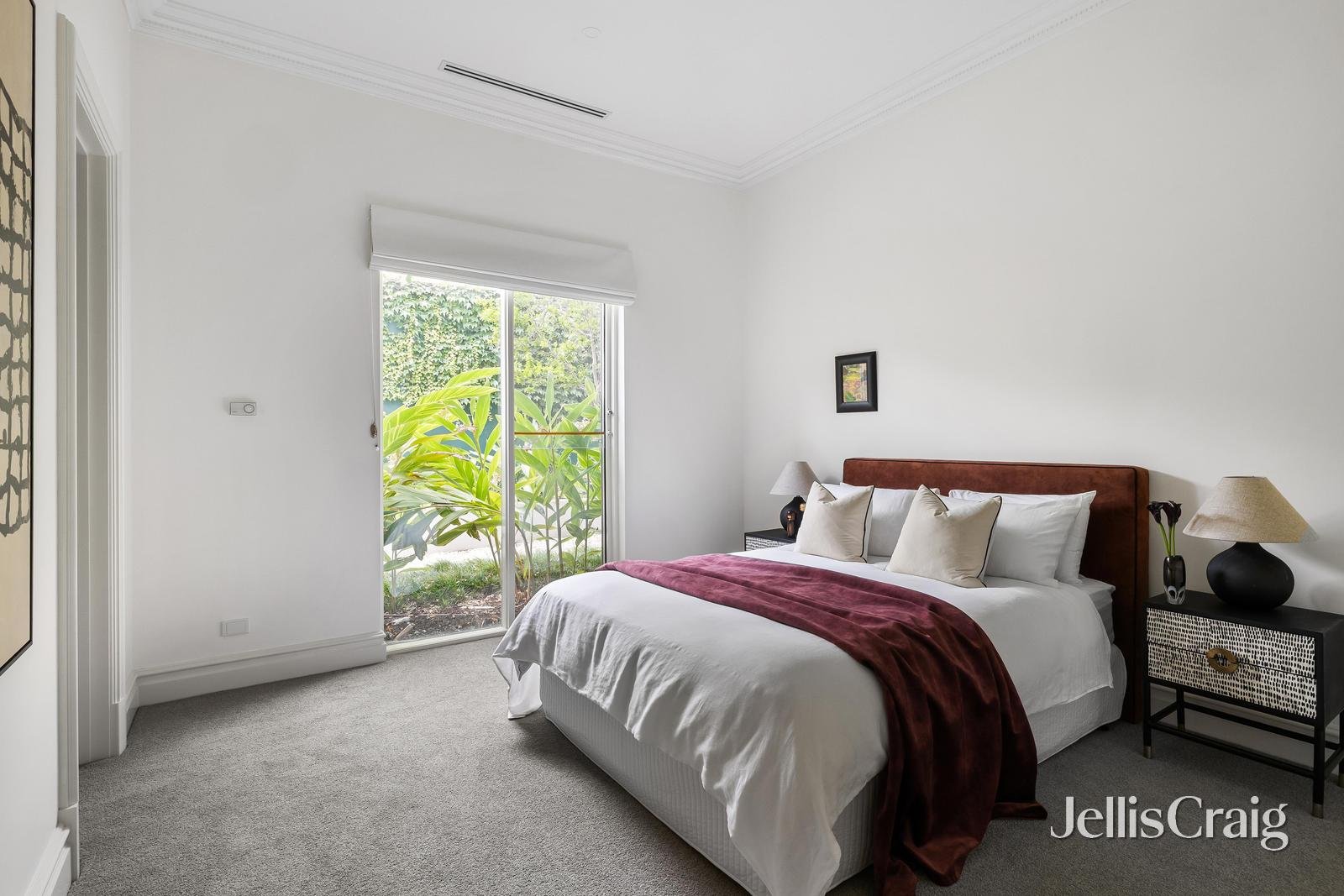 2/635 Orrong Road, Toorak image 9