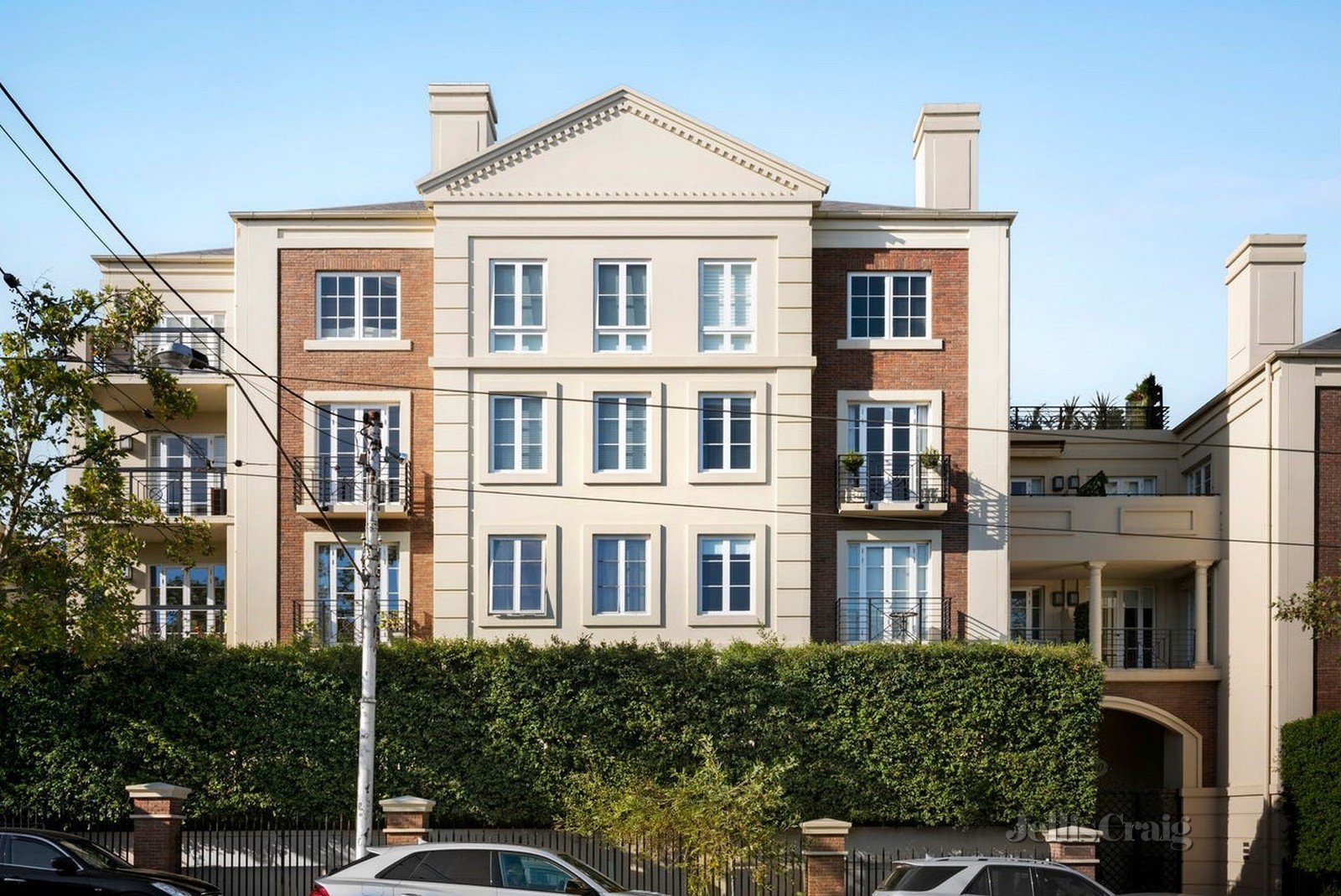 26/380 Toorak Rd, South Yarra image 9
