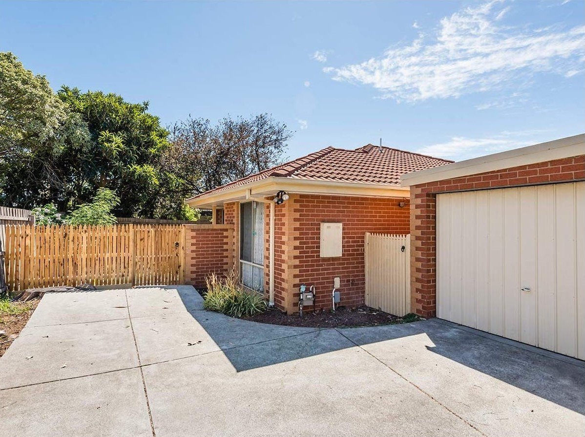 2/639 South Road, Bentleigh East image 8