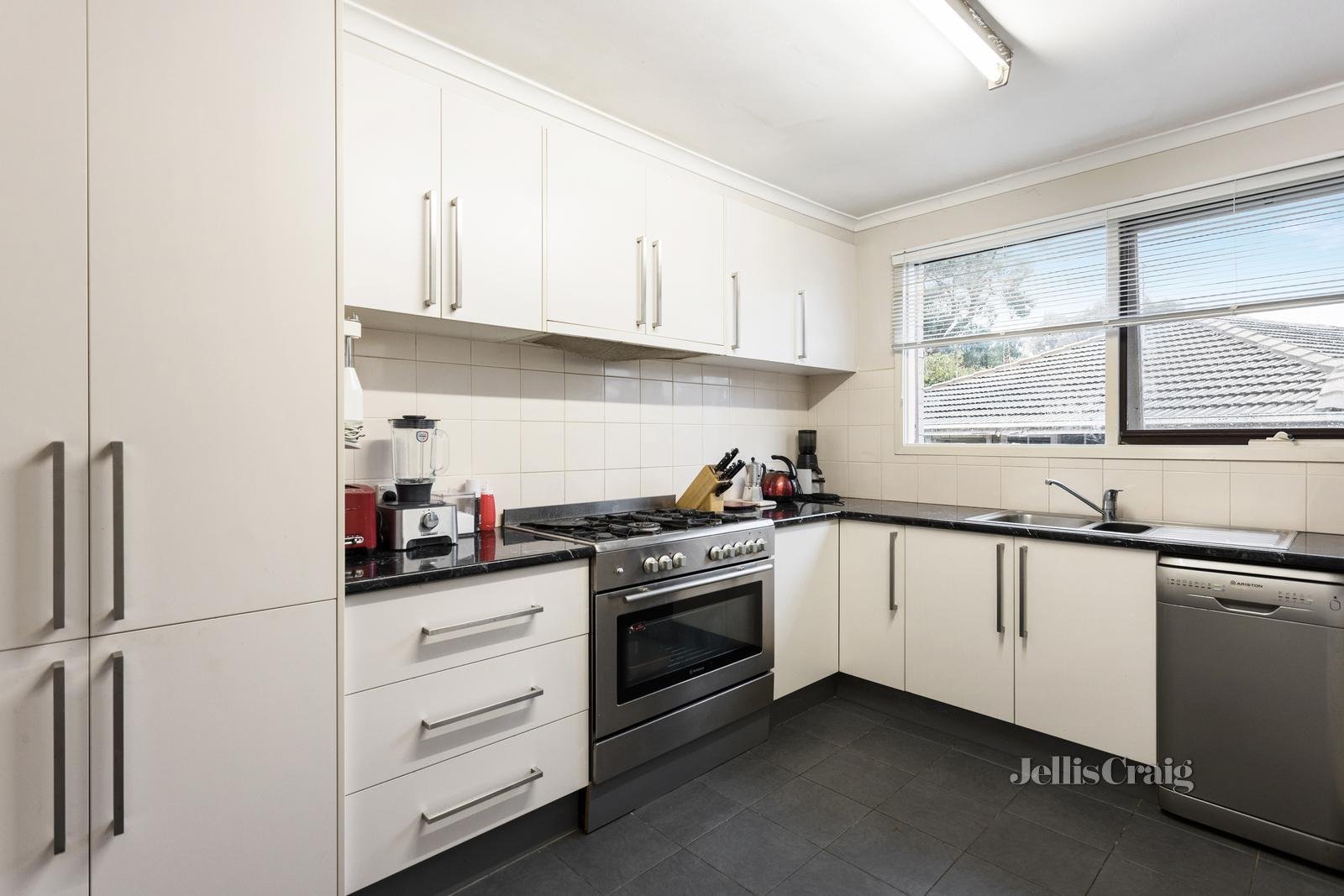 2/64-66 Shady Grove, Nunawading image 5