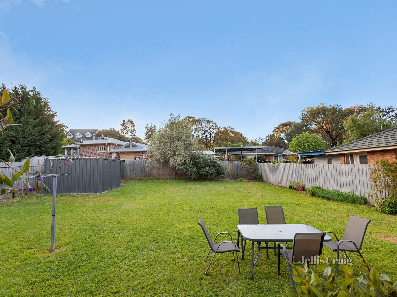 264 Colchester Road, Bayswater North image 11