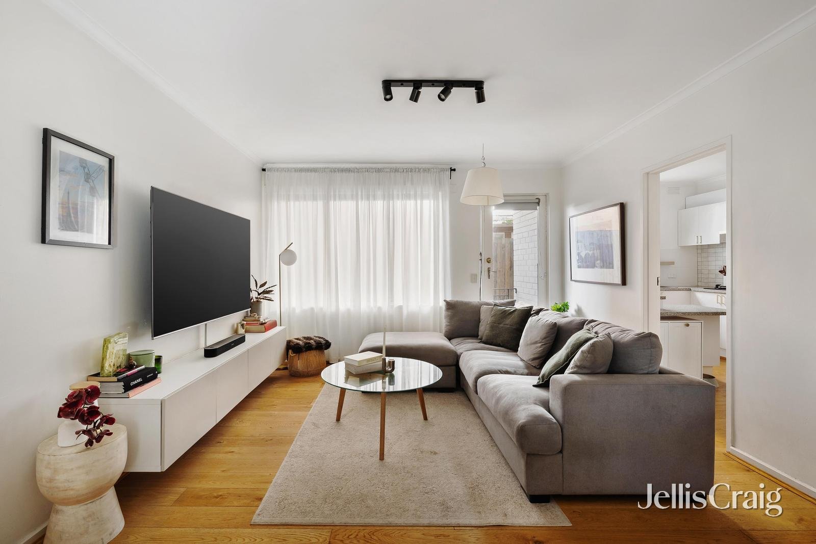 2/64 Edgar Street North, Glen&nbsp;Iris image 1