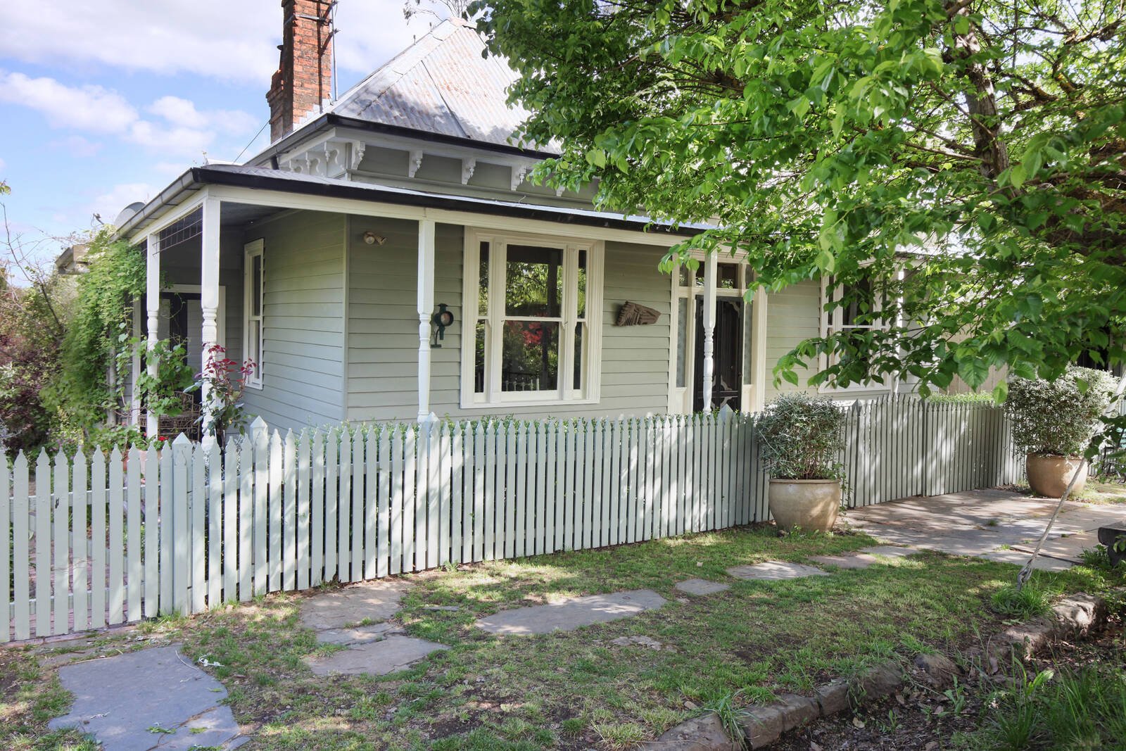 Property Gallery - Main Image