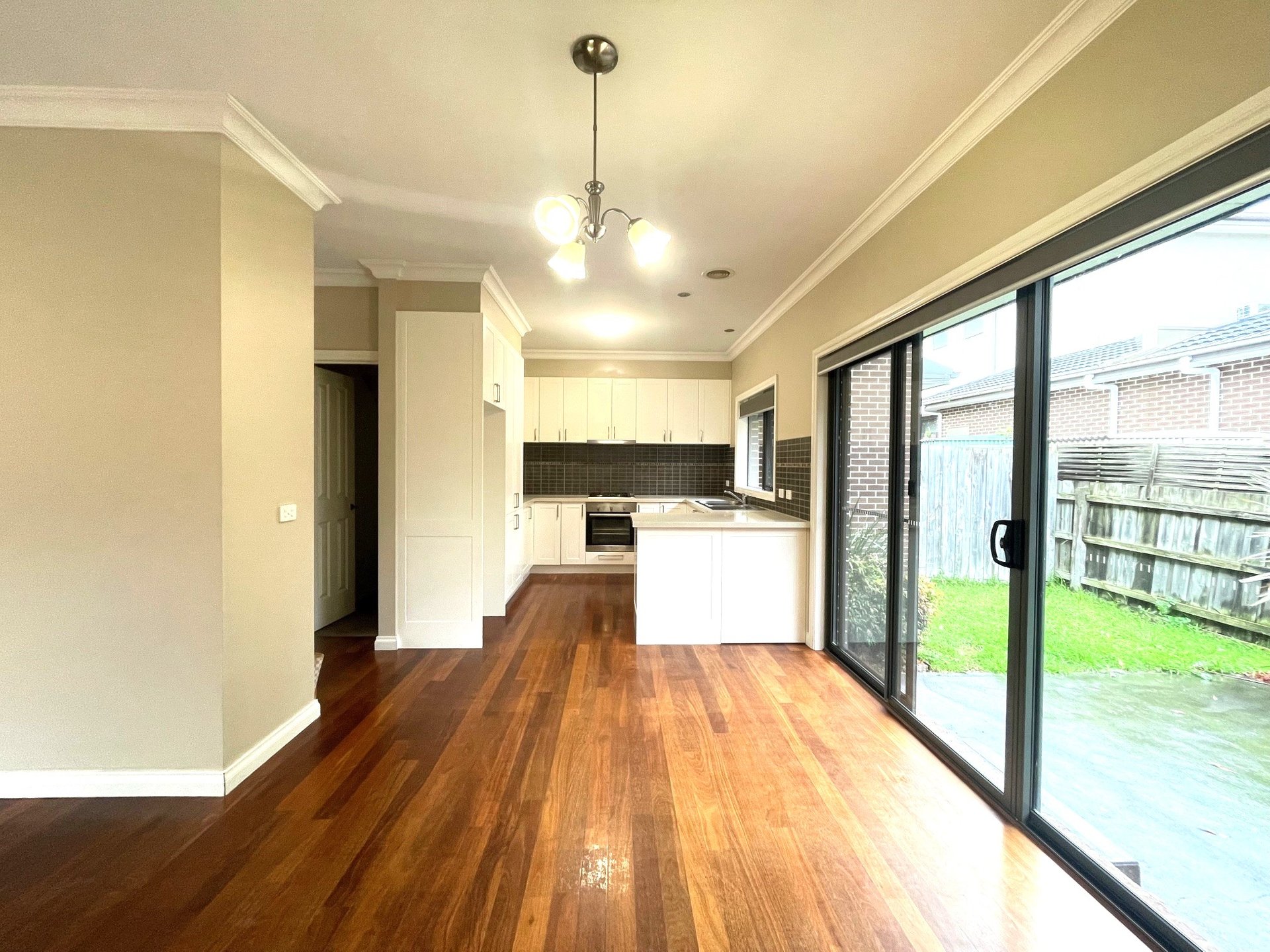 2/649 Canterbury Road, Vermont image 6