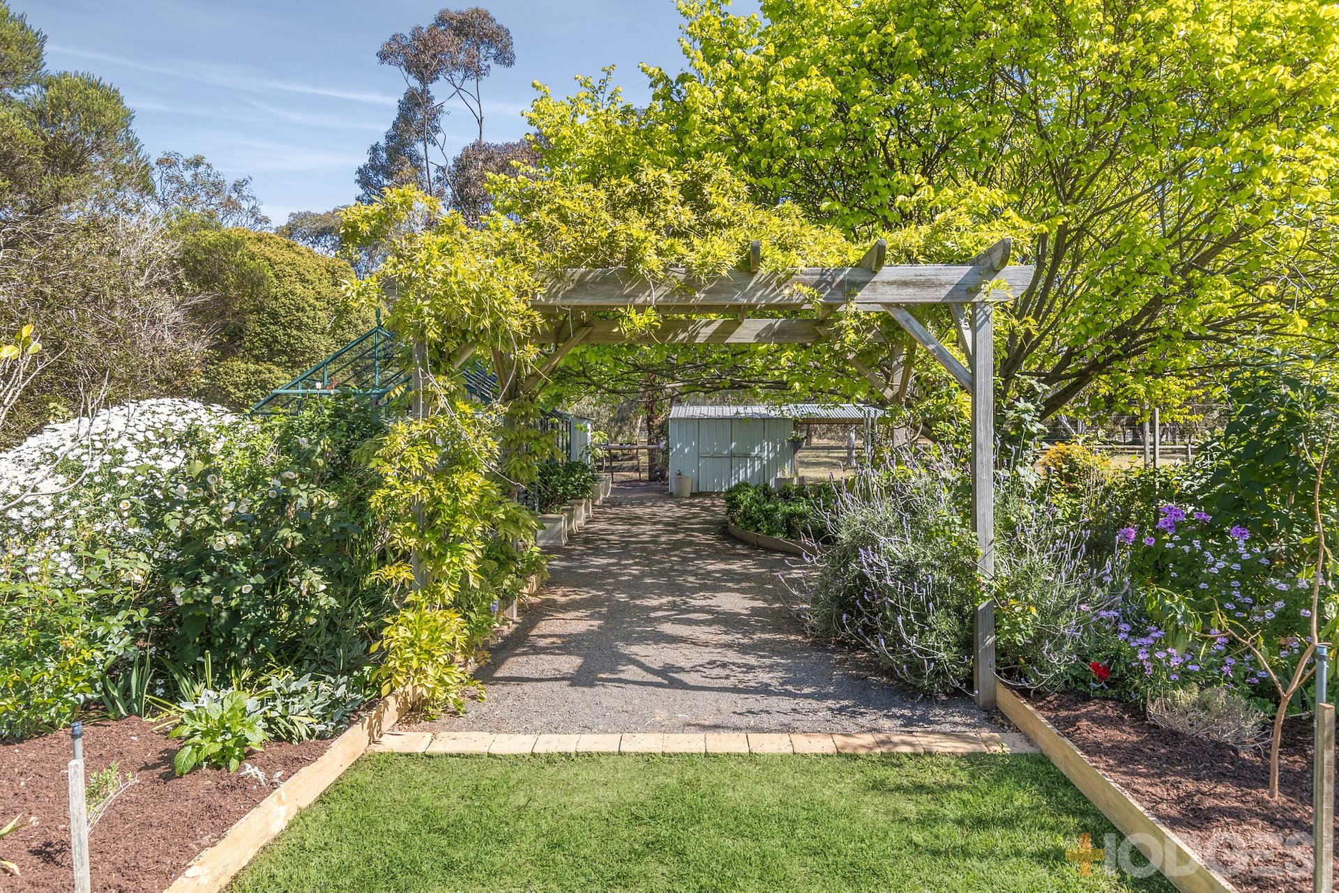 265-271 Rhinds Road Wallington