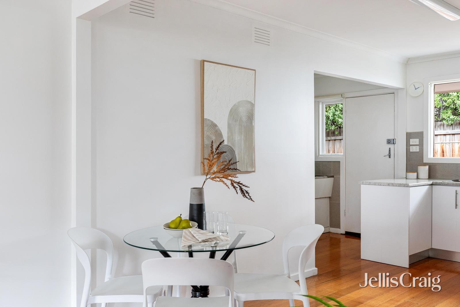 2/65 Hawdon Street, Heidelberg image 4