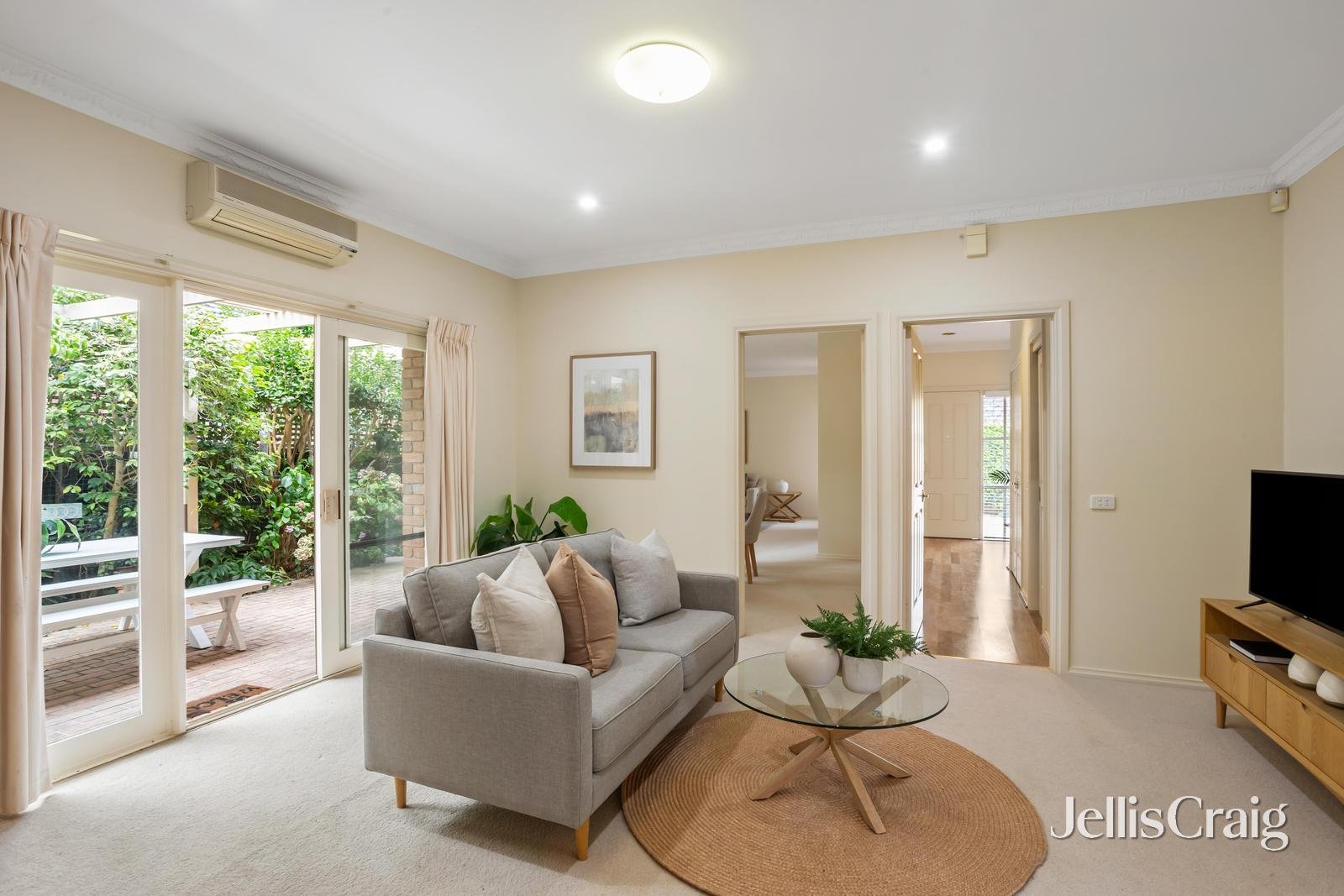 2/65 Talbot Avenue, Balwyn image 7