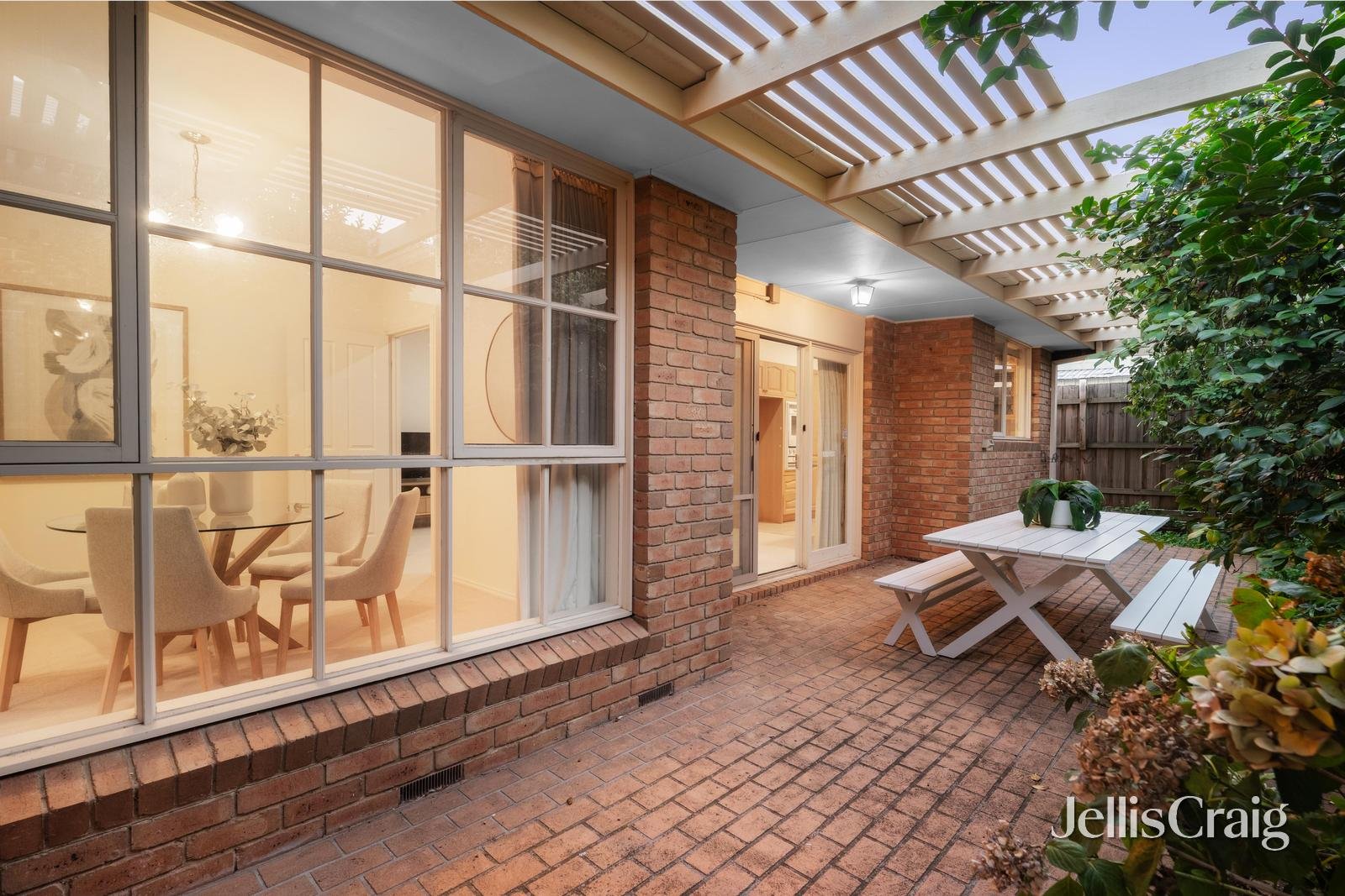 2/65 Talbot Avenue, Balwyn image 10