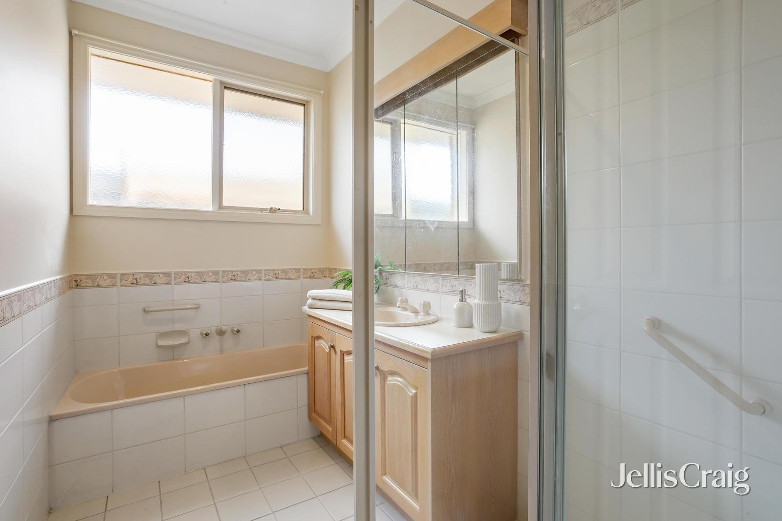 2/65 Talbot Avenue, Balwyn image 14