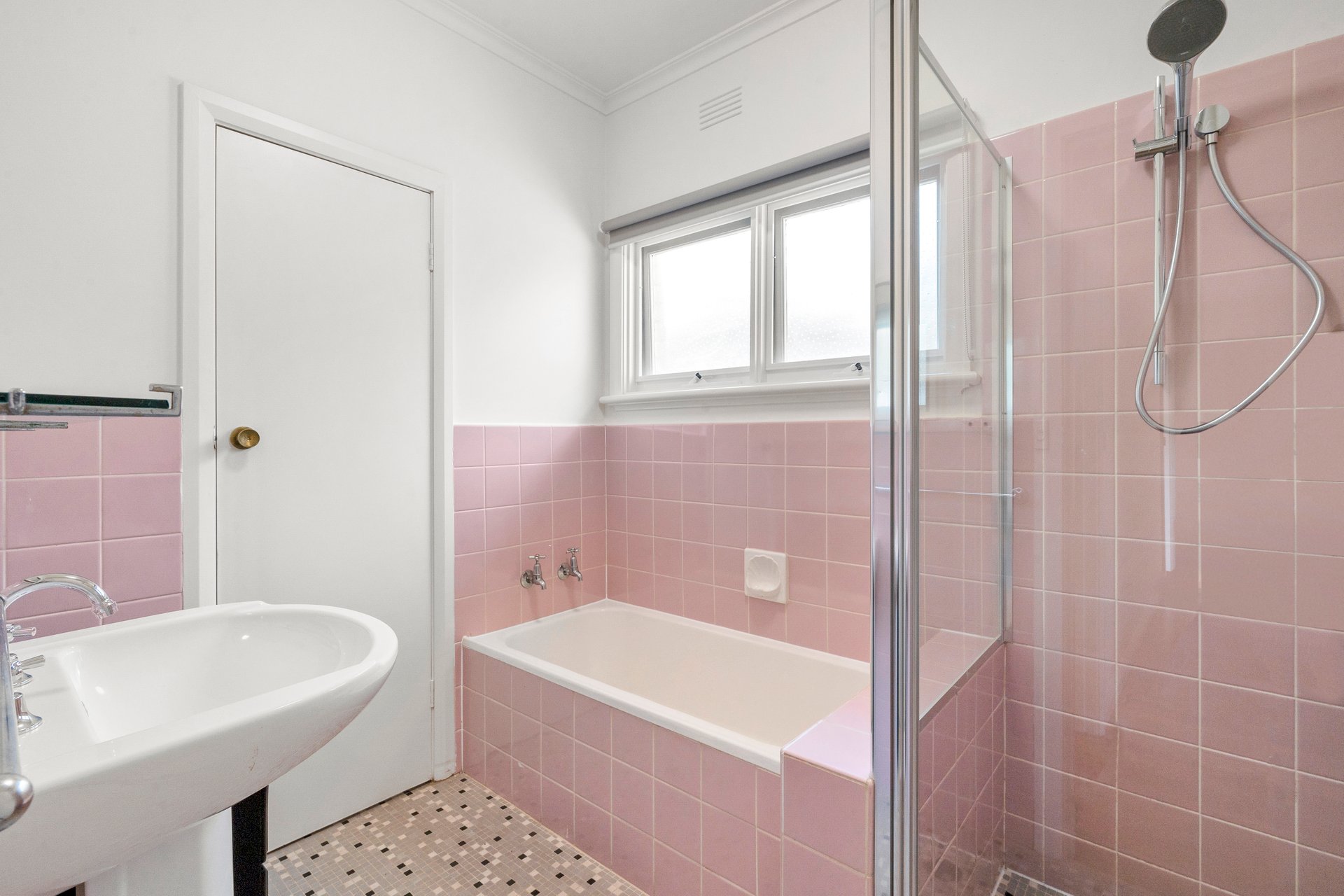 2/65 Wattle Valley Road, Canterbury image 6