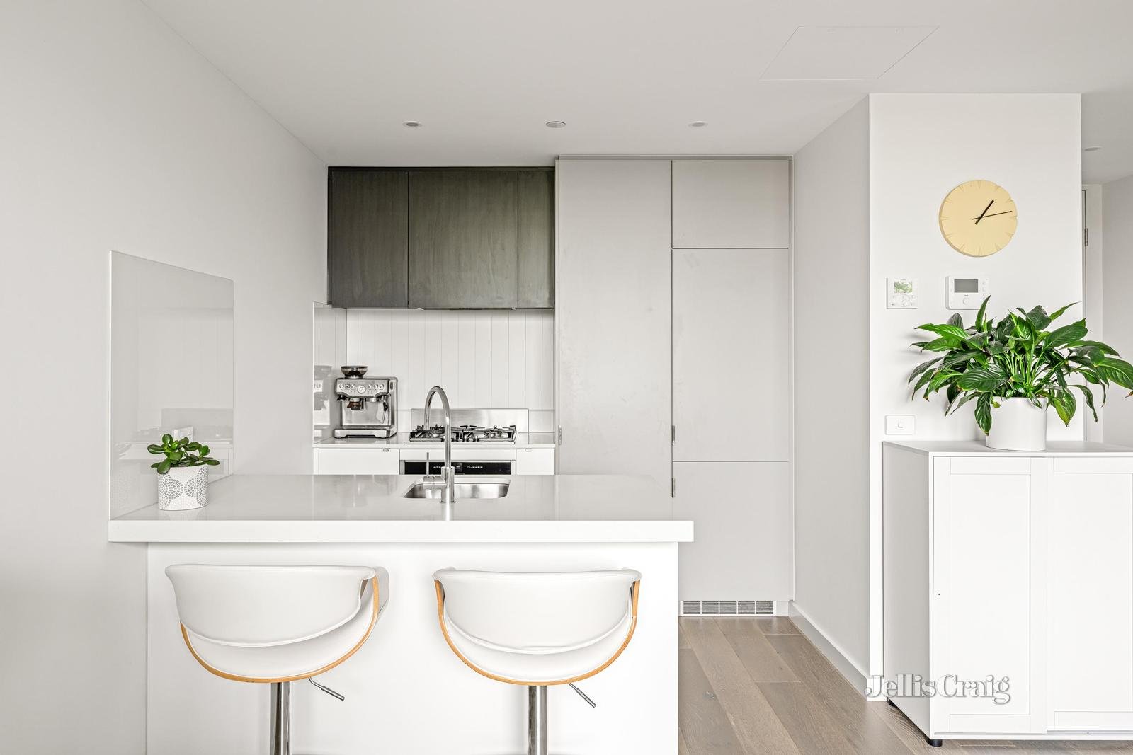 265/226 Bay Road, Sandringham image 5