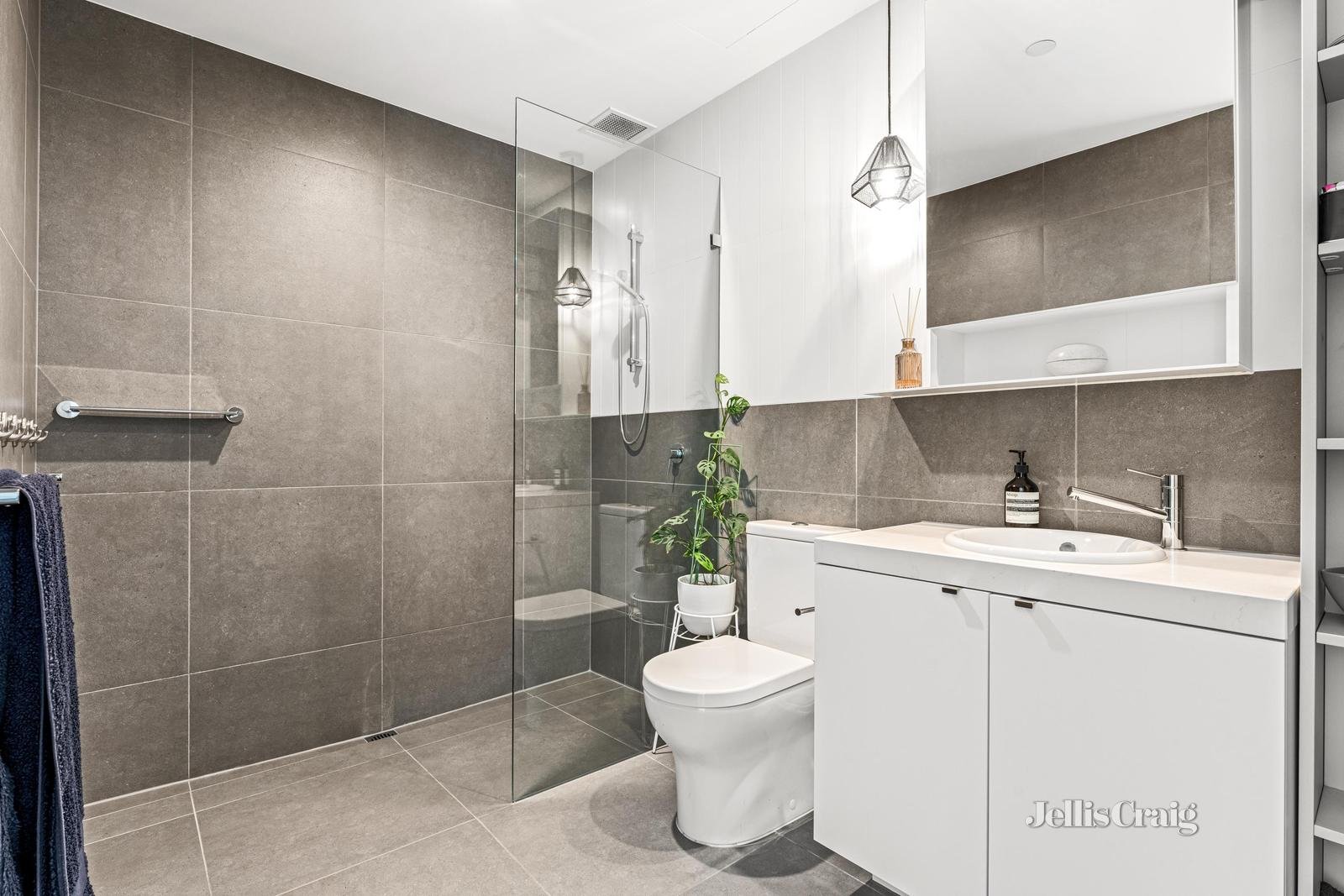 265/226 Bay Road, Sandringham image 7