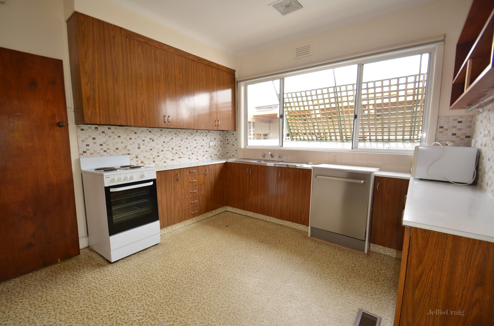266 Arthur Street, Fairfield image 9
