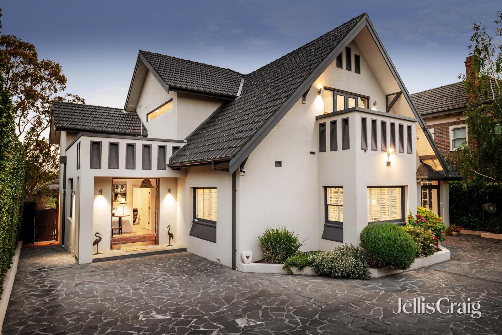 266 Cotham Road, Kew image 1