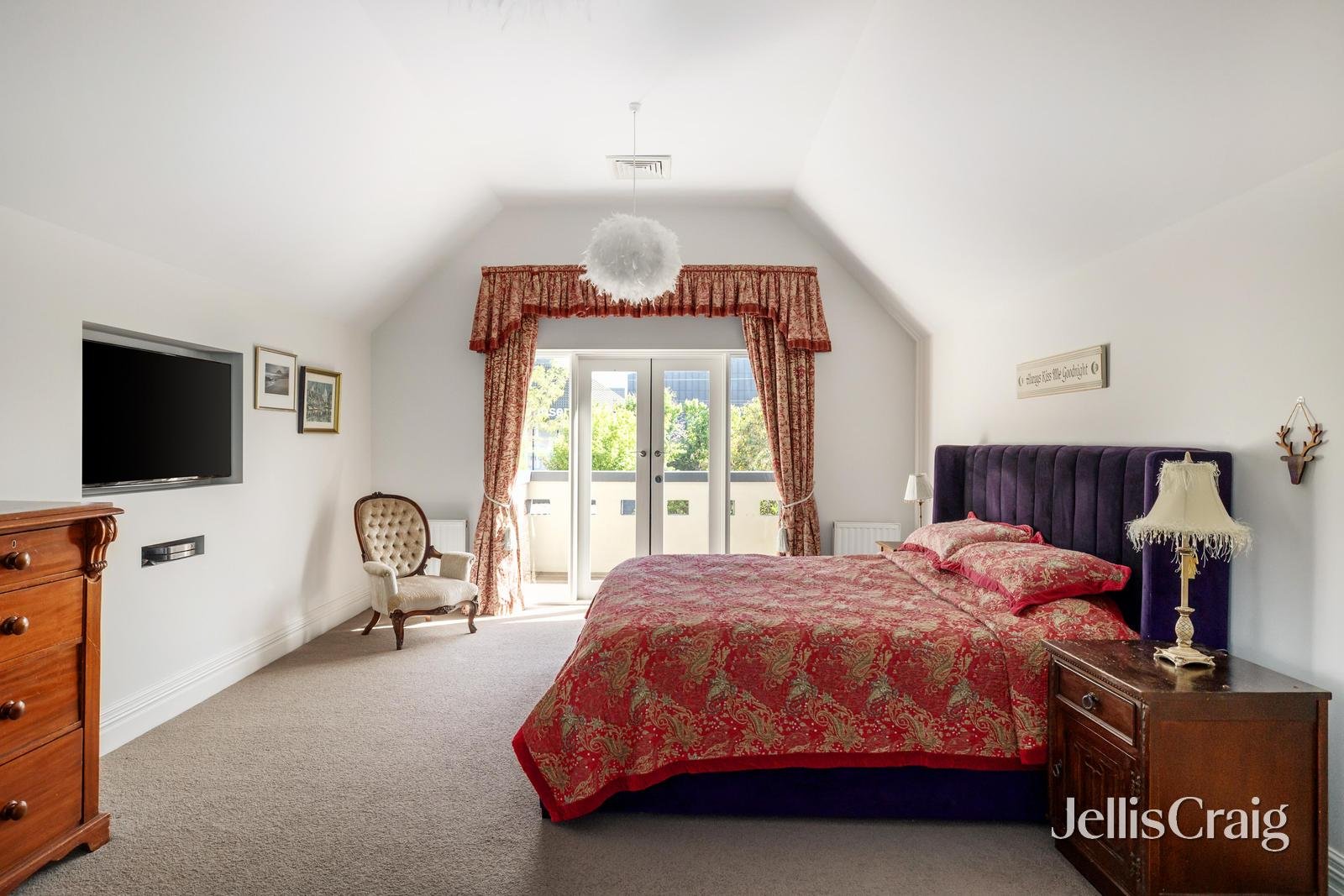 266 Cotham Road, Kew image 7