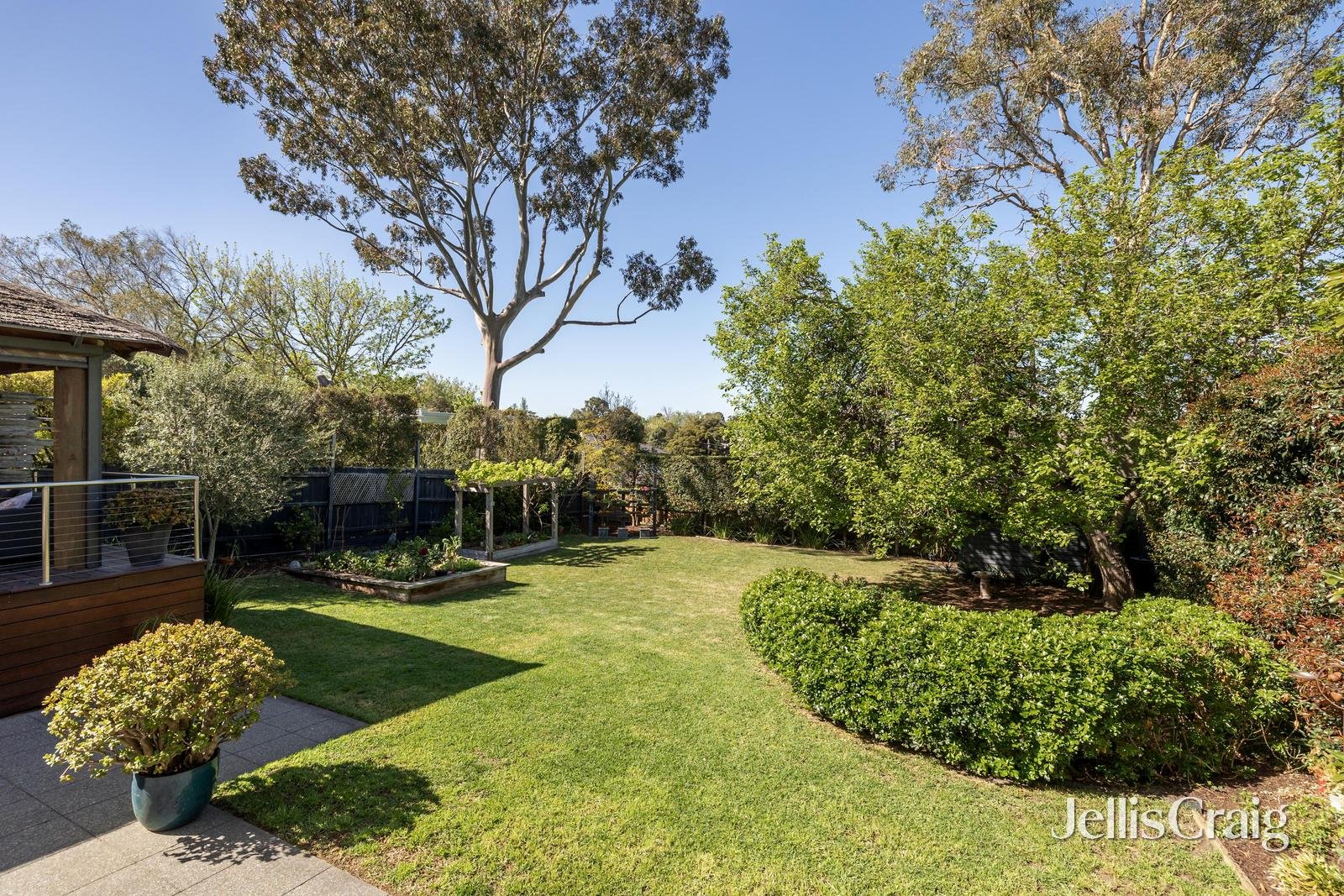 266 Cotham Road, Kew image 12