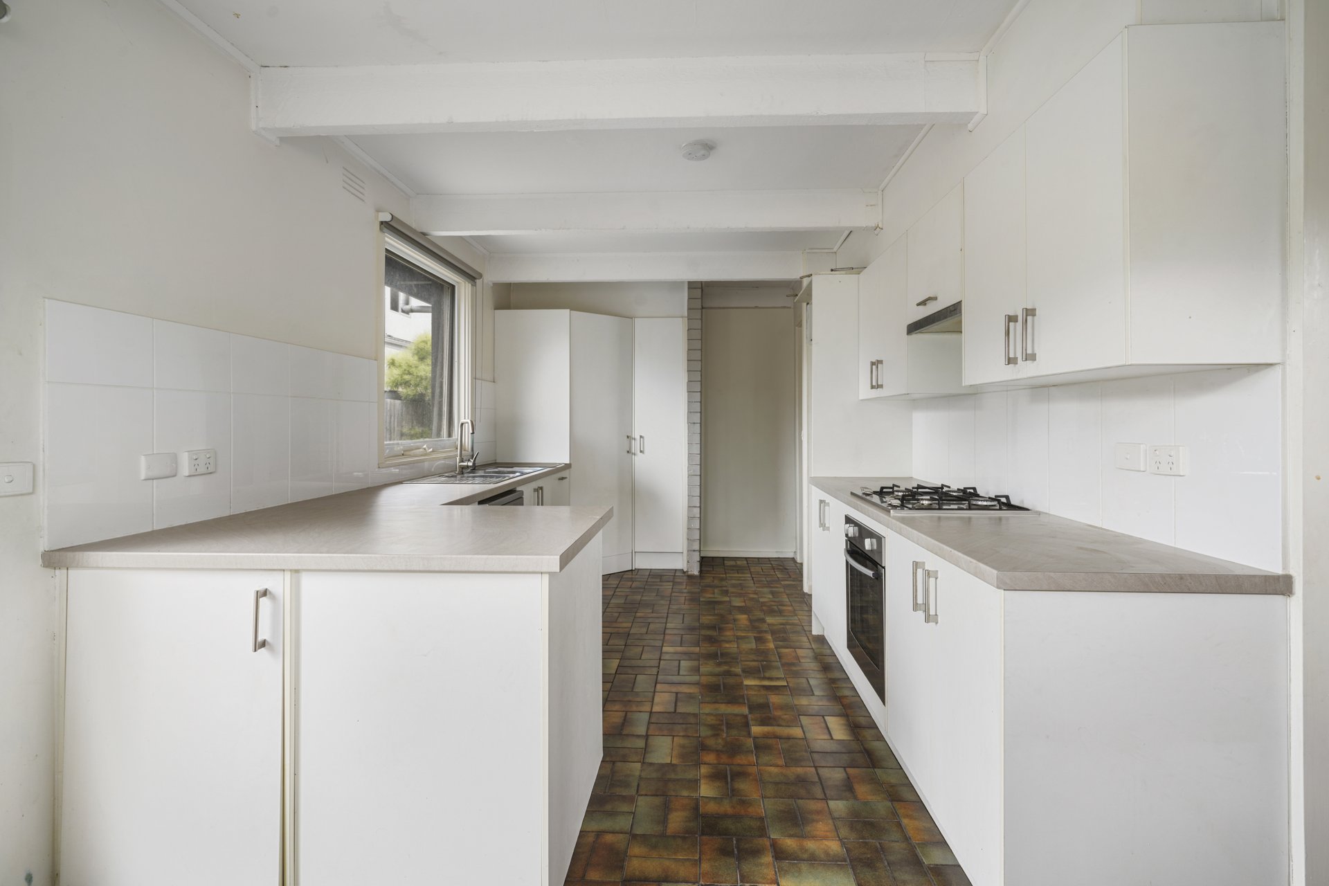 2/66 Edward Street, Langwarrin image 2