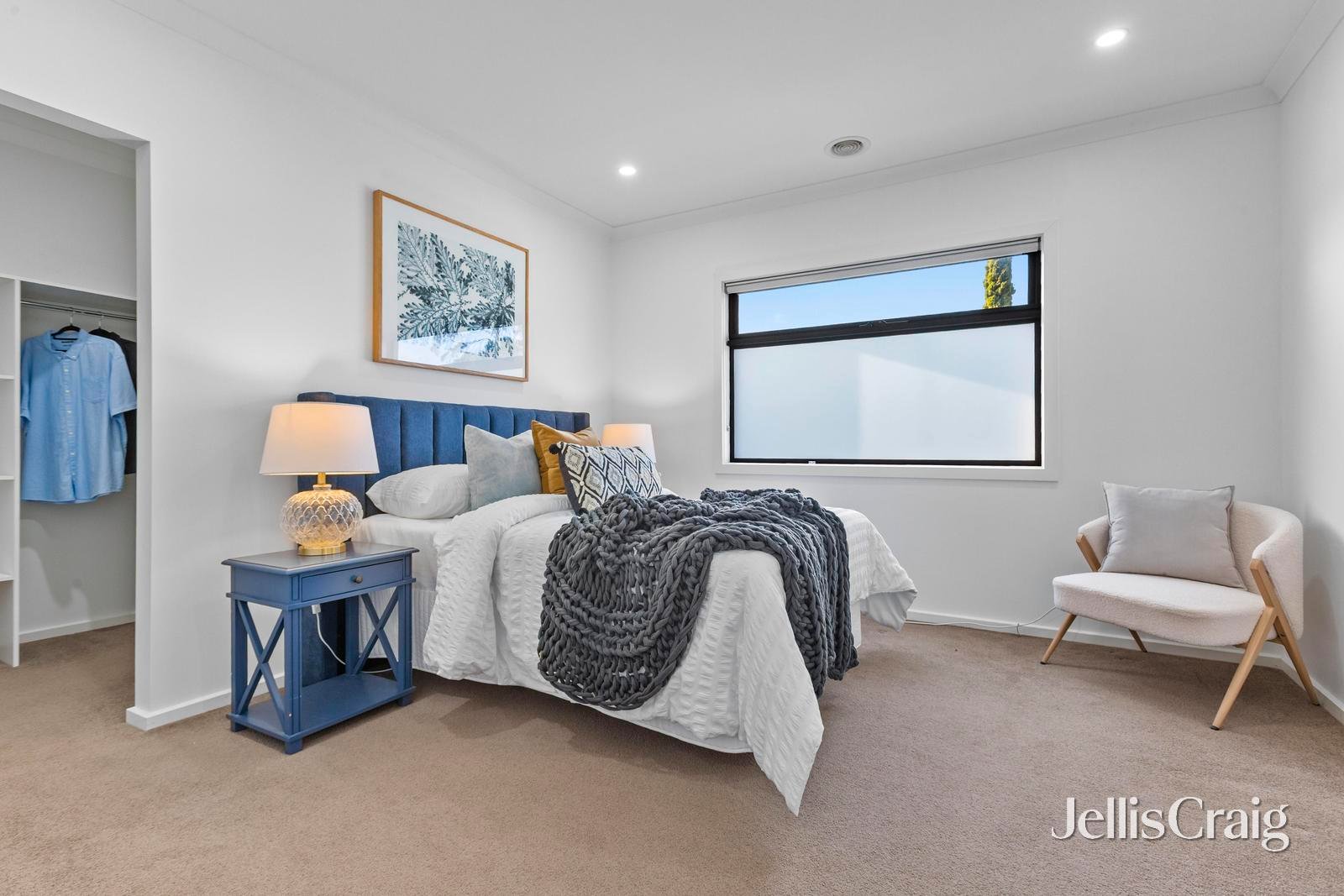 2/66 Larch Crescent, Mount Waverley image 6