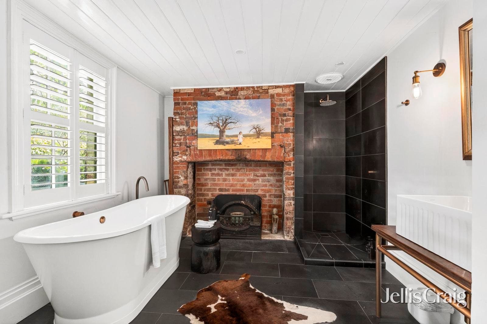 266 Latrobe Terrace, Newtown image 7