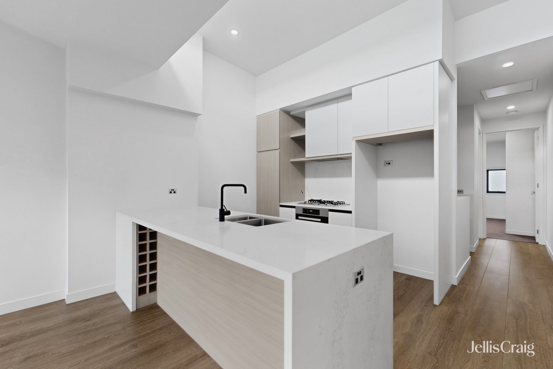 26/63 Buckley Street, Moonee&nbsp;Ponds image 2