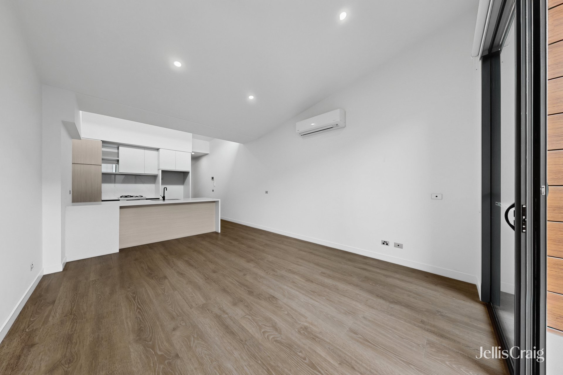 26/63 Buckley Street, Moonee&nbsp;Ponds image 6