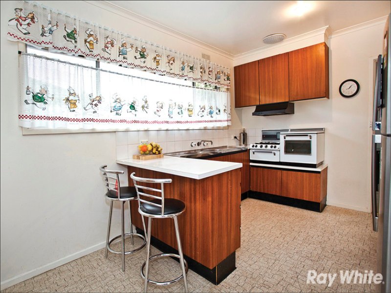 2/67 Cypress Avenue, Glen Waverley image 4