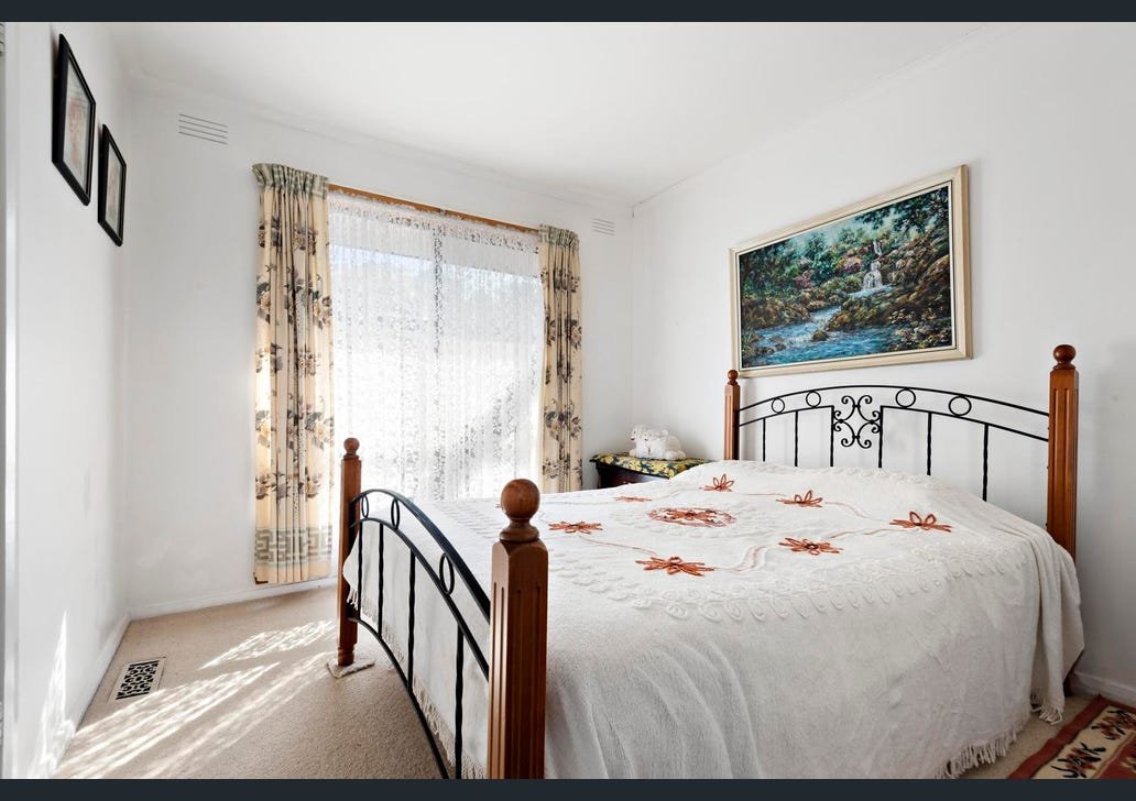 267 Gallaghers Road, Glen Waverley image 5