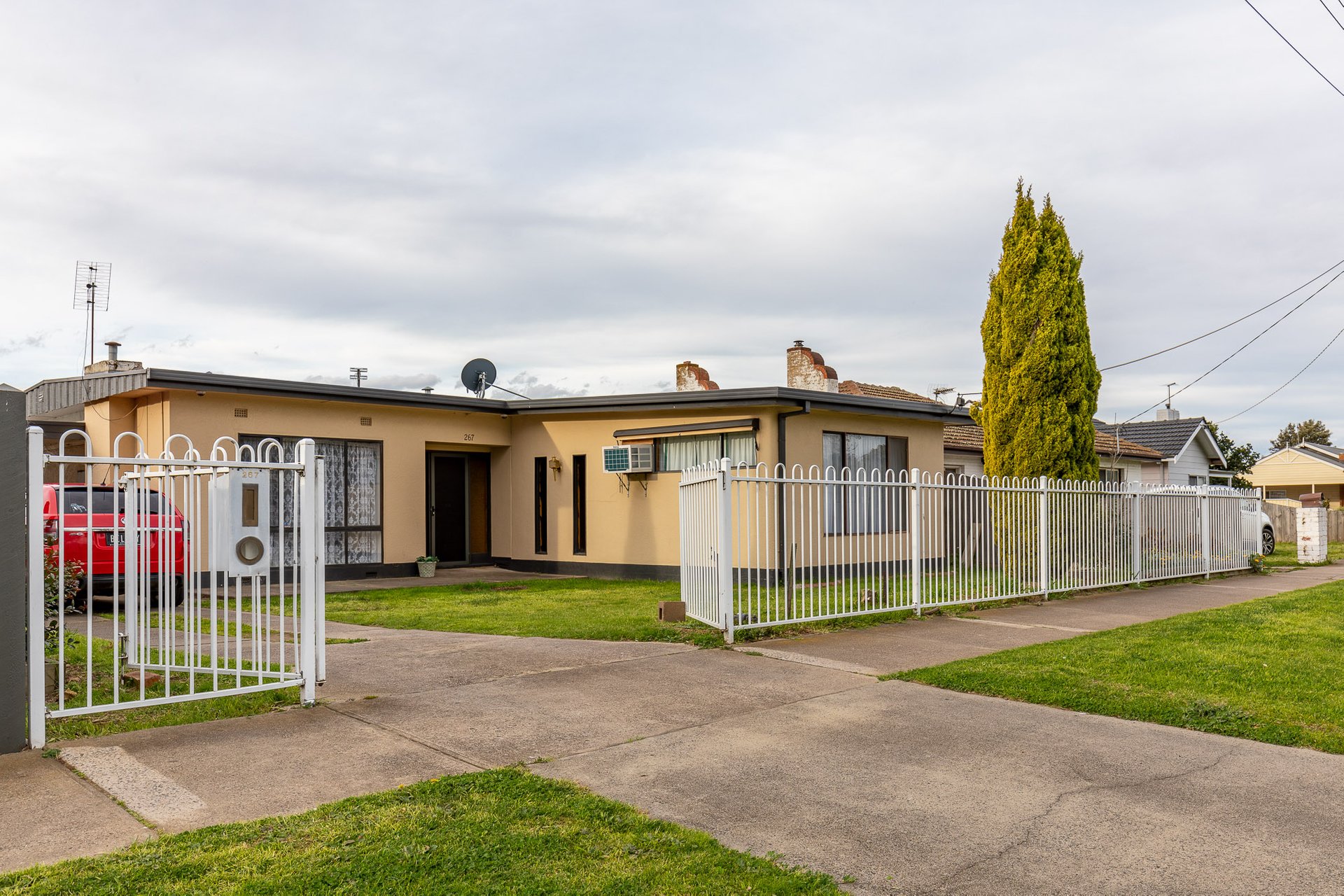 267 Raglan Street Sale - Image 1