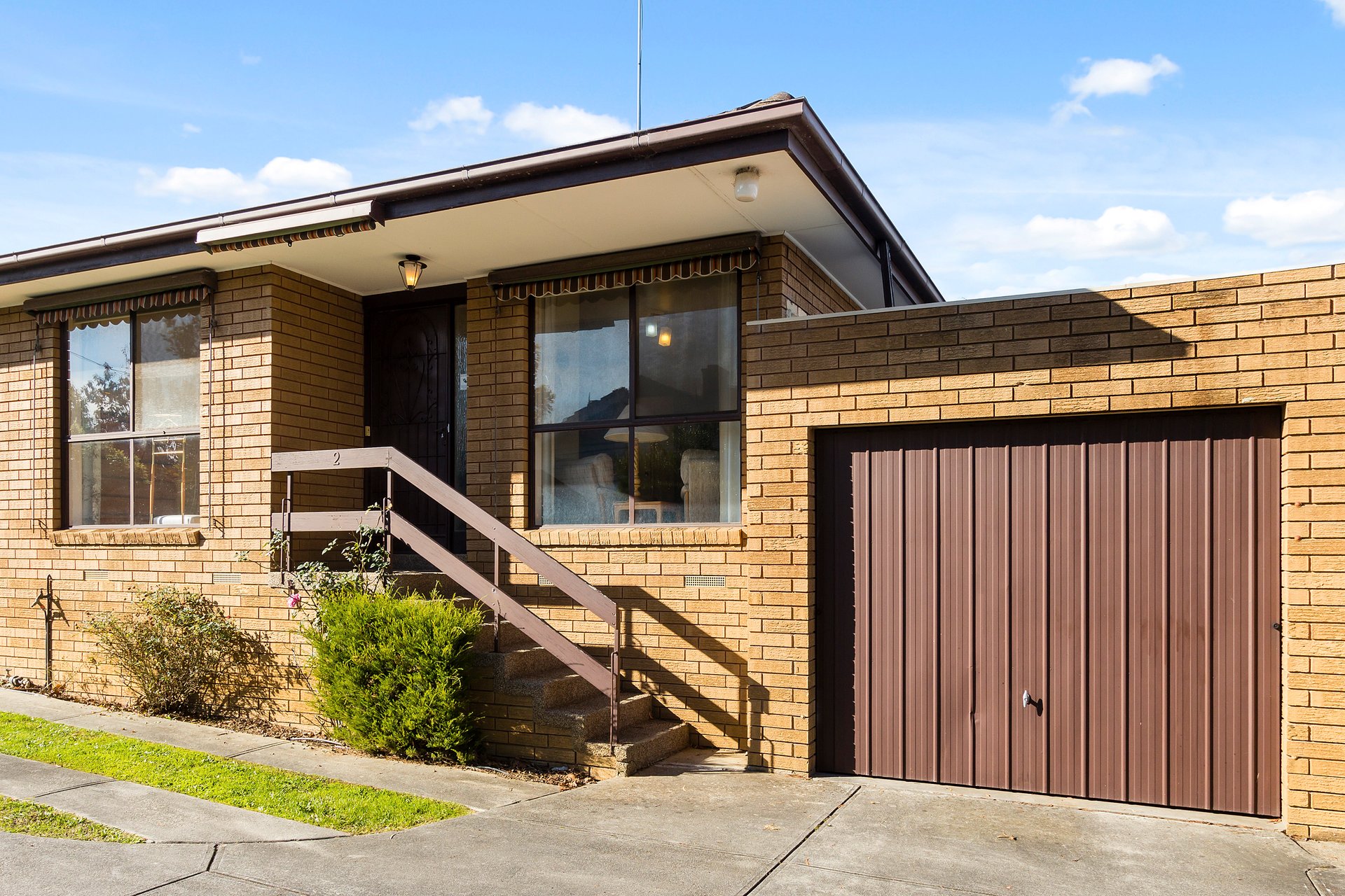 2/67 Severn Street, Box Hill North image 1