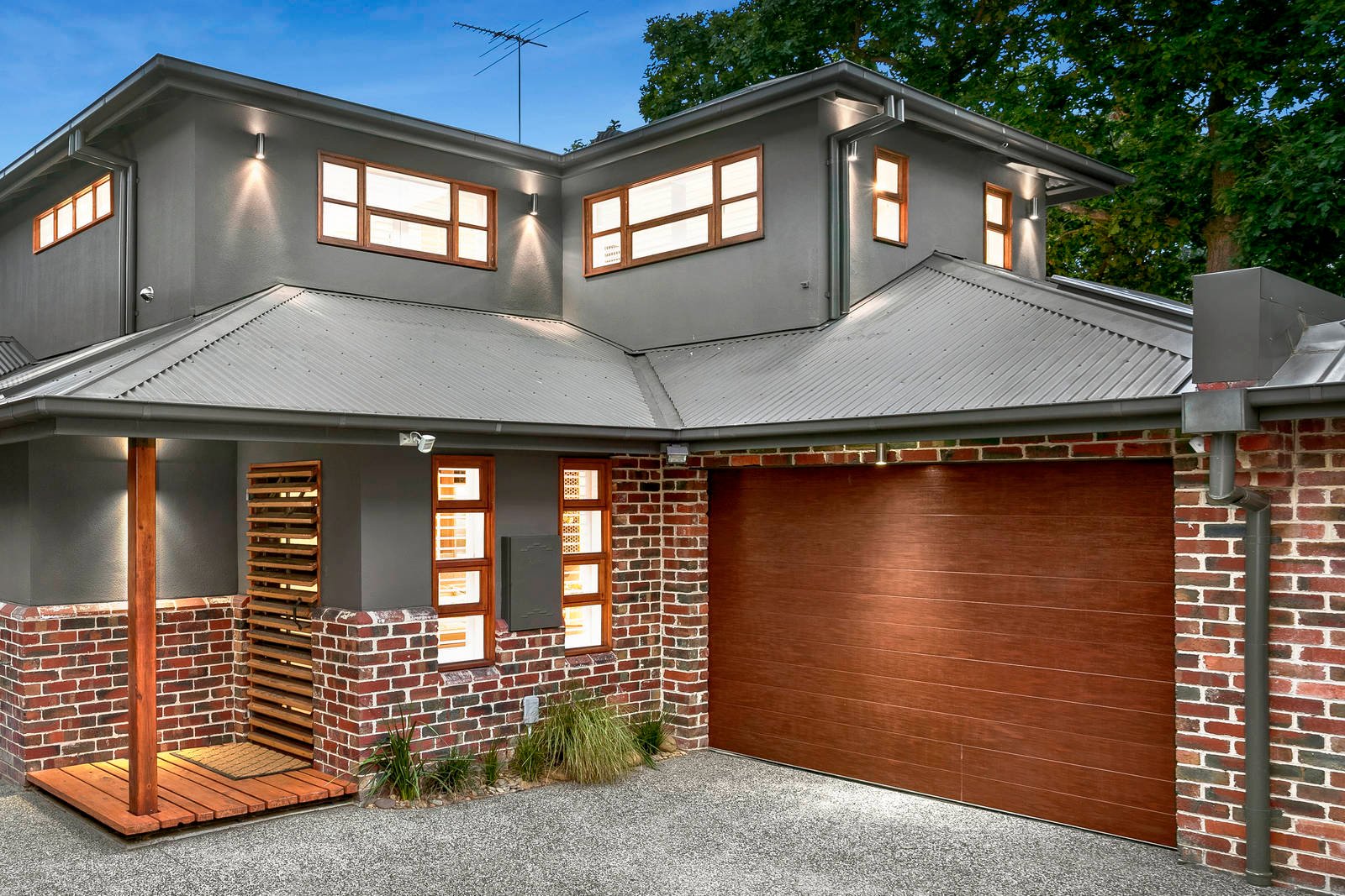 Property Gallery - Main Image